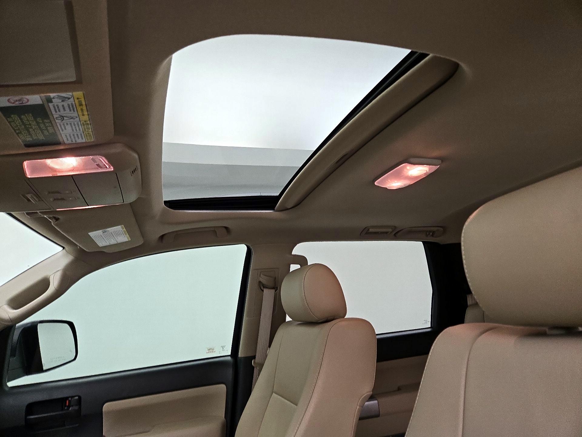 Thumbnail: 2018 Toyota Sequoia - 19