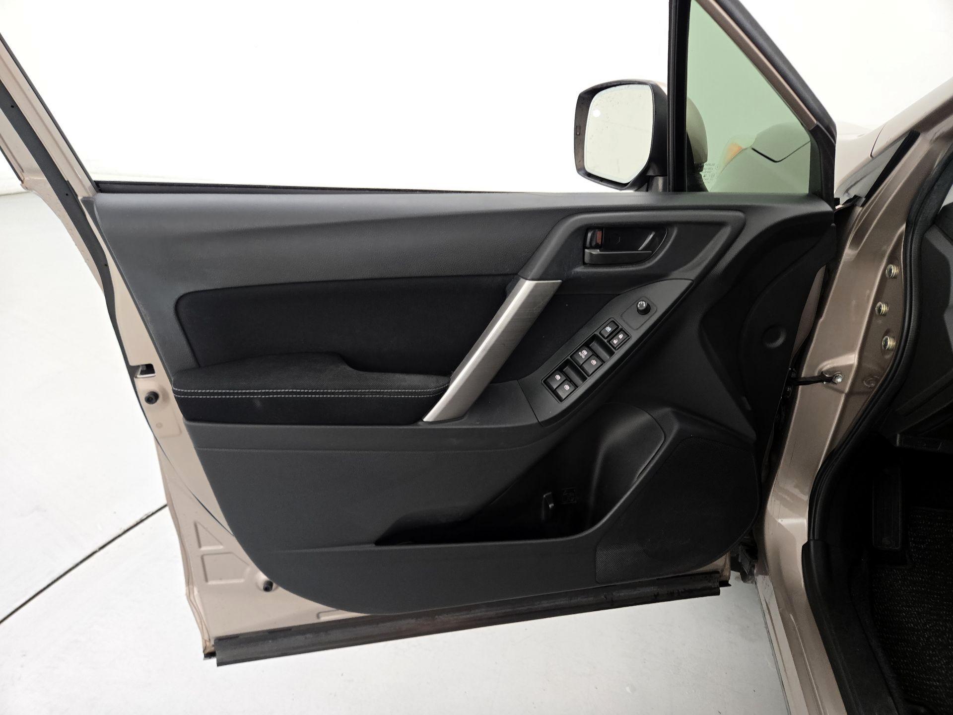 Thumbnail: 2014 Subaru Forester - 12