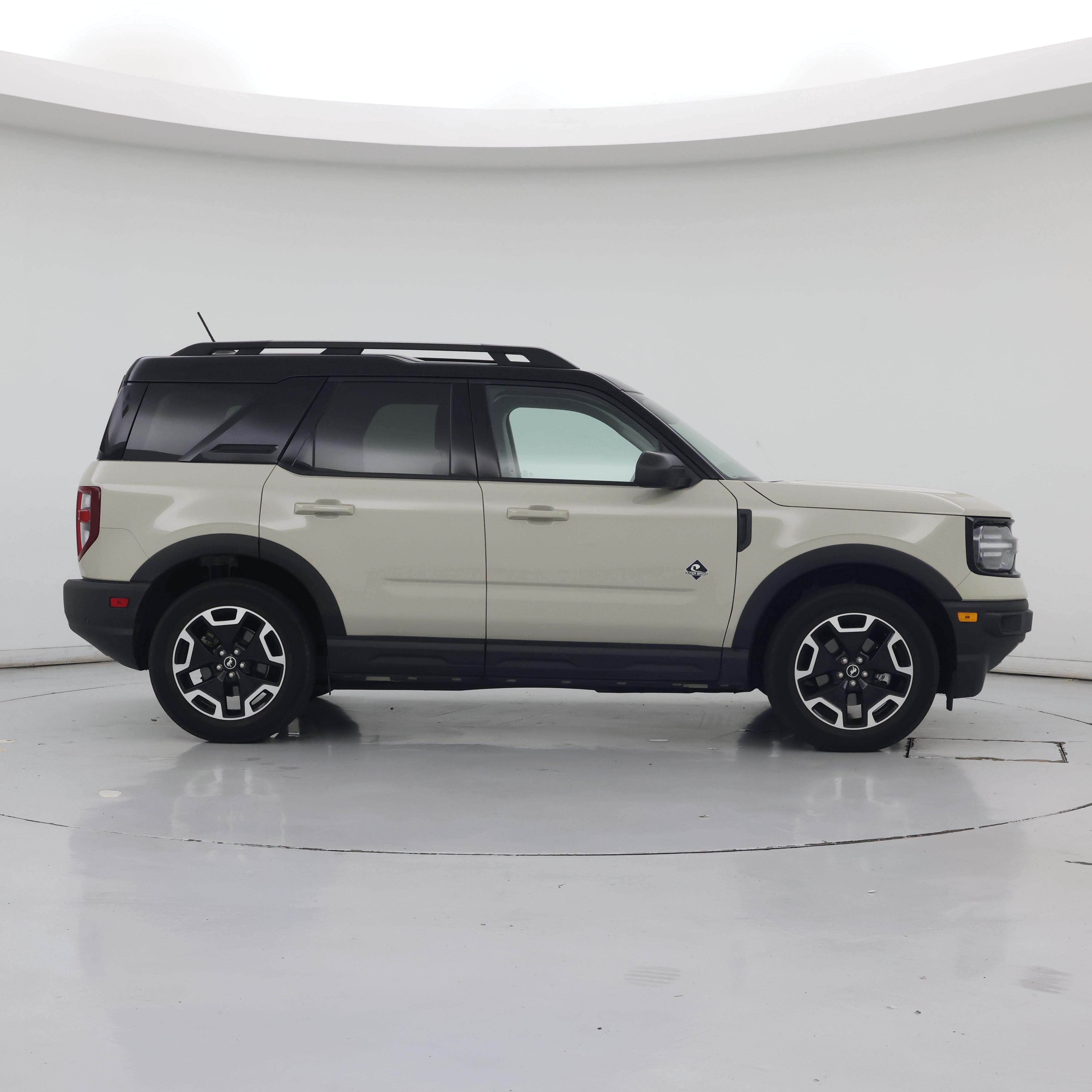 Thumbnail: 2024 Ford Bronco Sport - 7