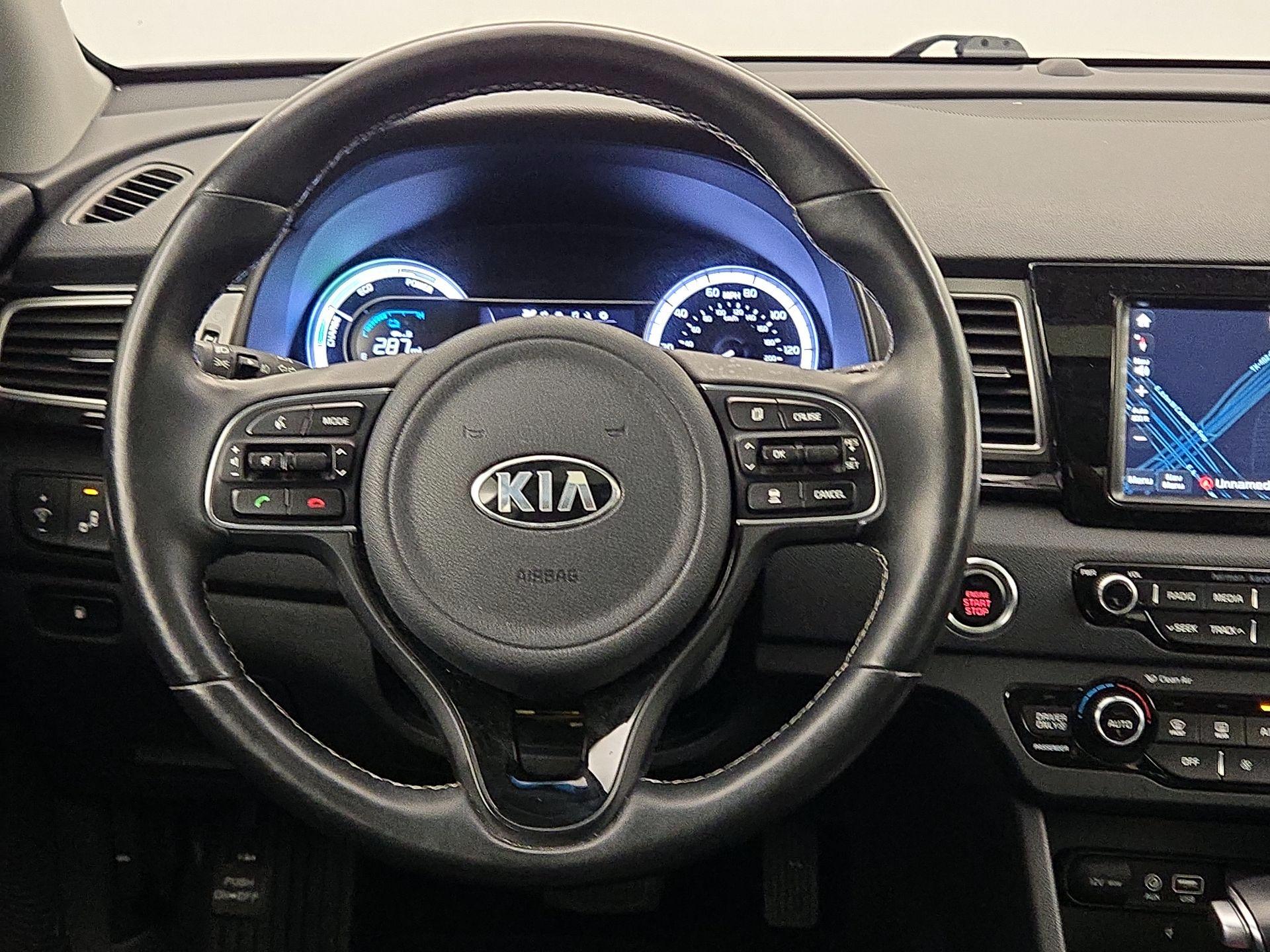 Thumbnail: 2018 Kia Niro - 10