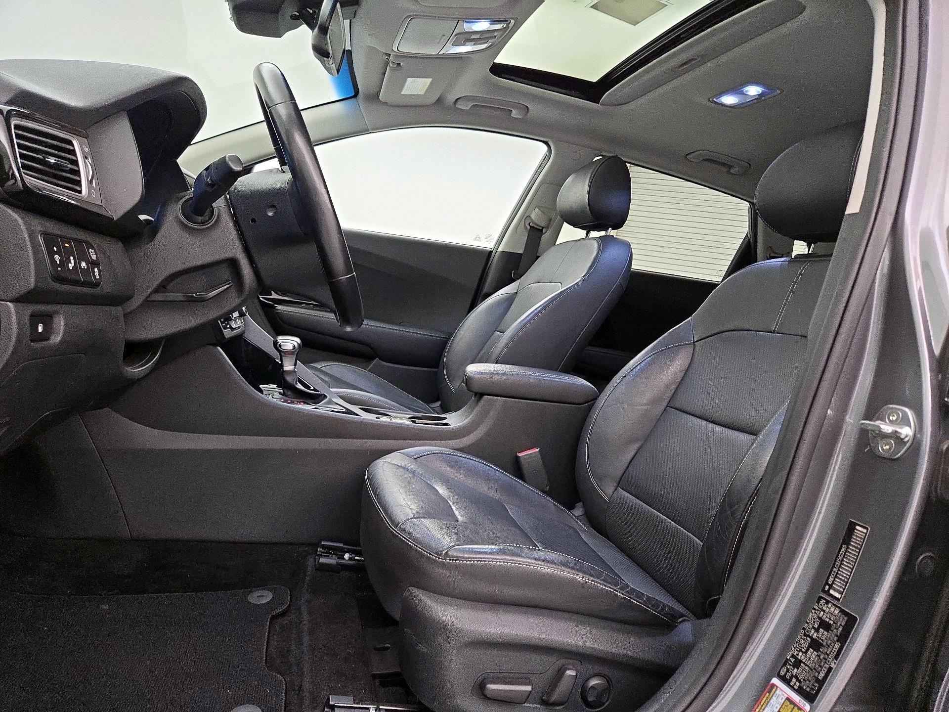 Thumbnail: 2018 Kia Niro - 11