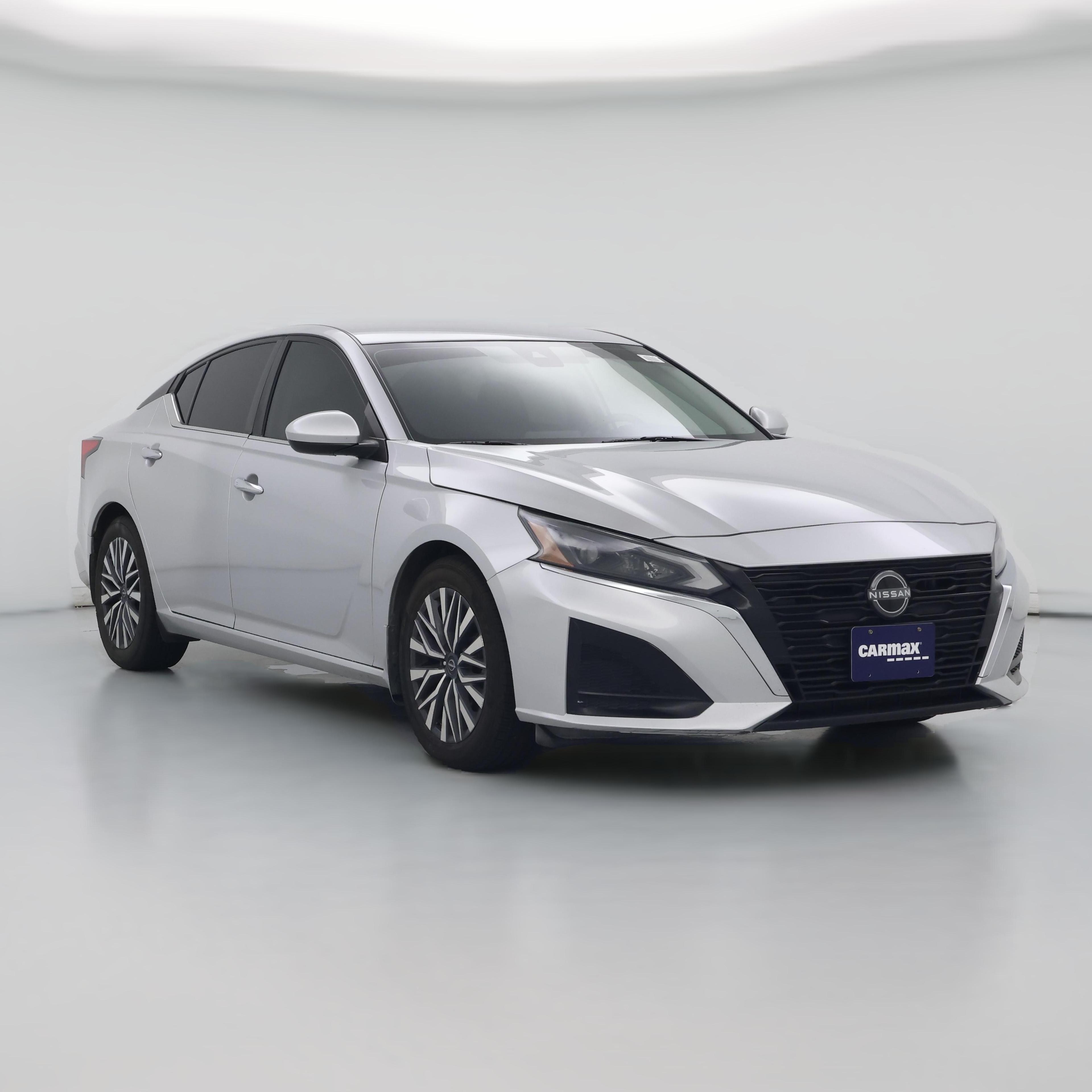 Thumbnail: 2023 Nissan Altima - 1