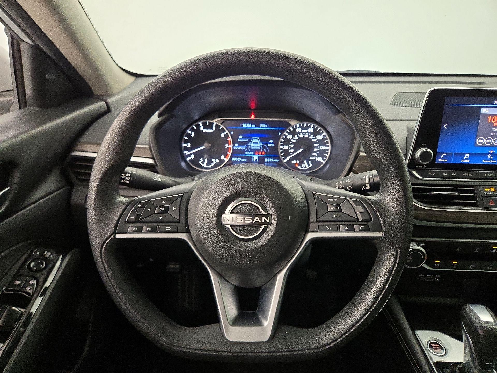 Thumbnail: 2023 Nissan Altima - 10