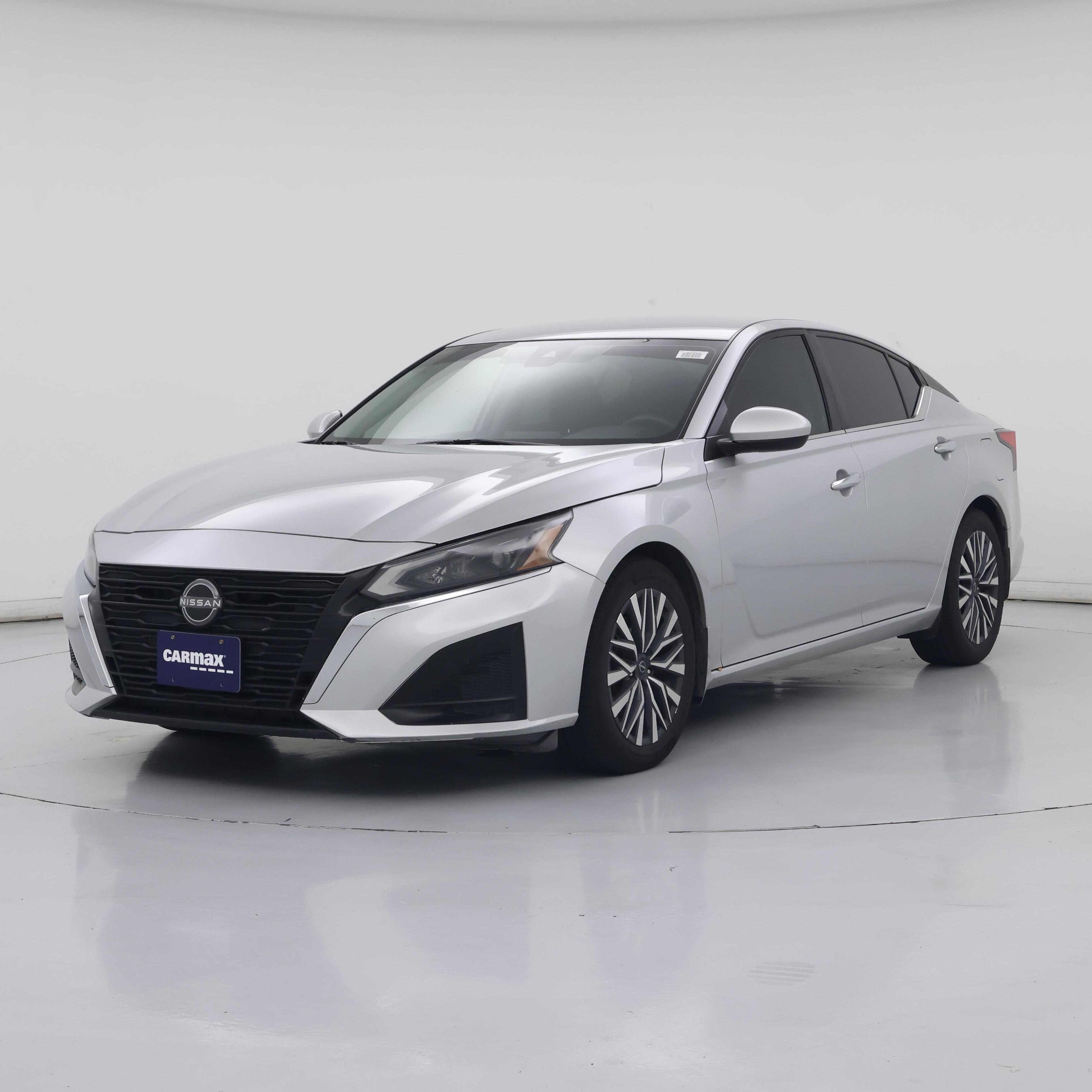 Thumbnail: 2023 Nissan Altima - 4