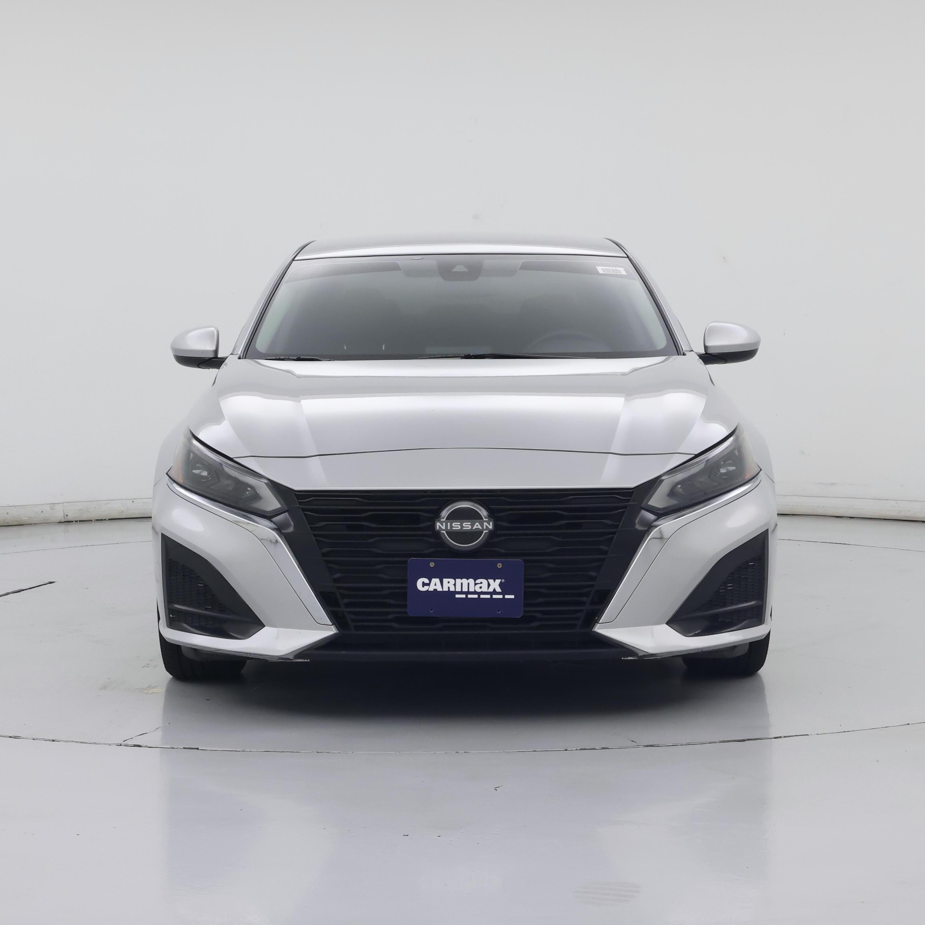 Thumbnail: 2023 Nissan Altima - 5