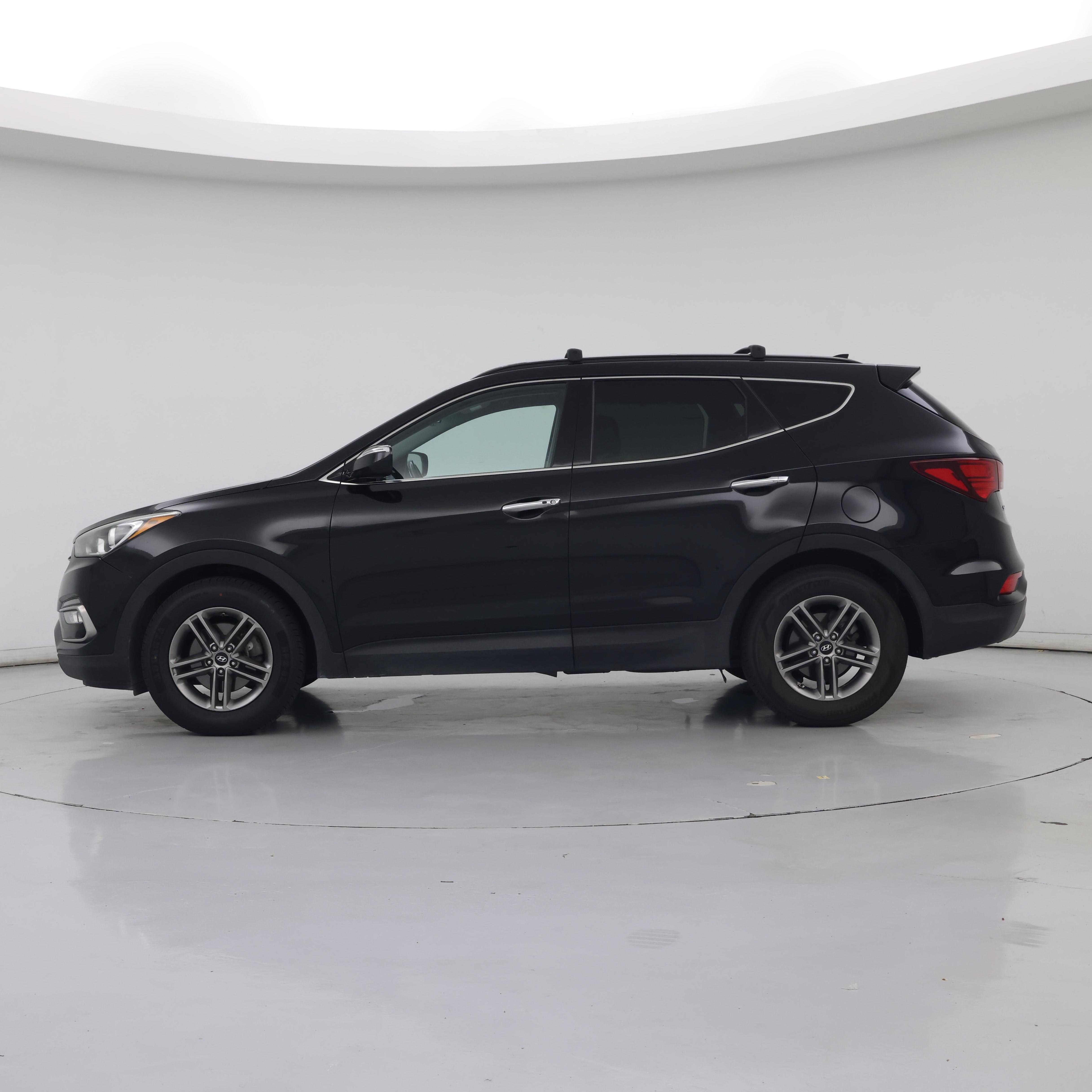 Thumbnail: 2017 Hyundai Santa Fe - 3