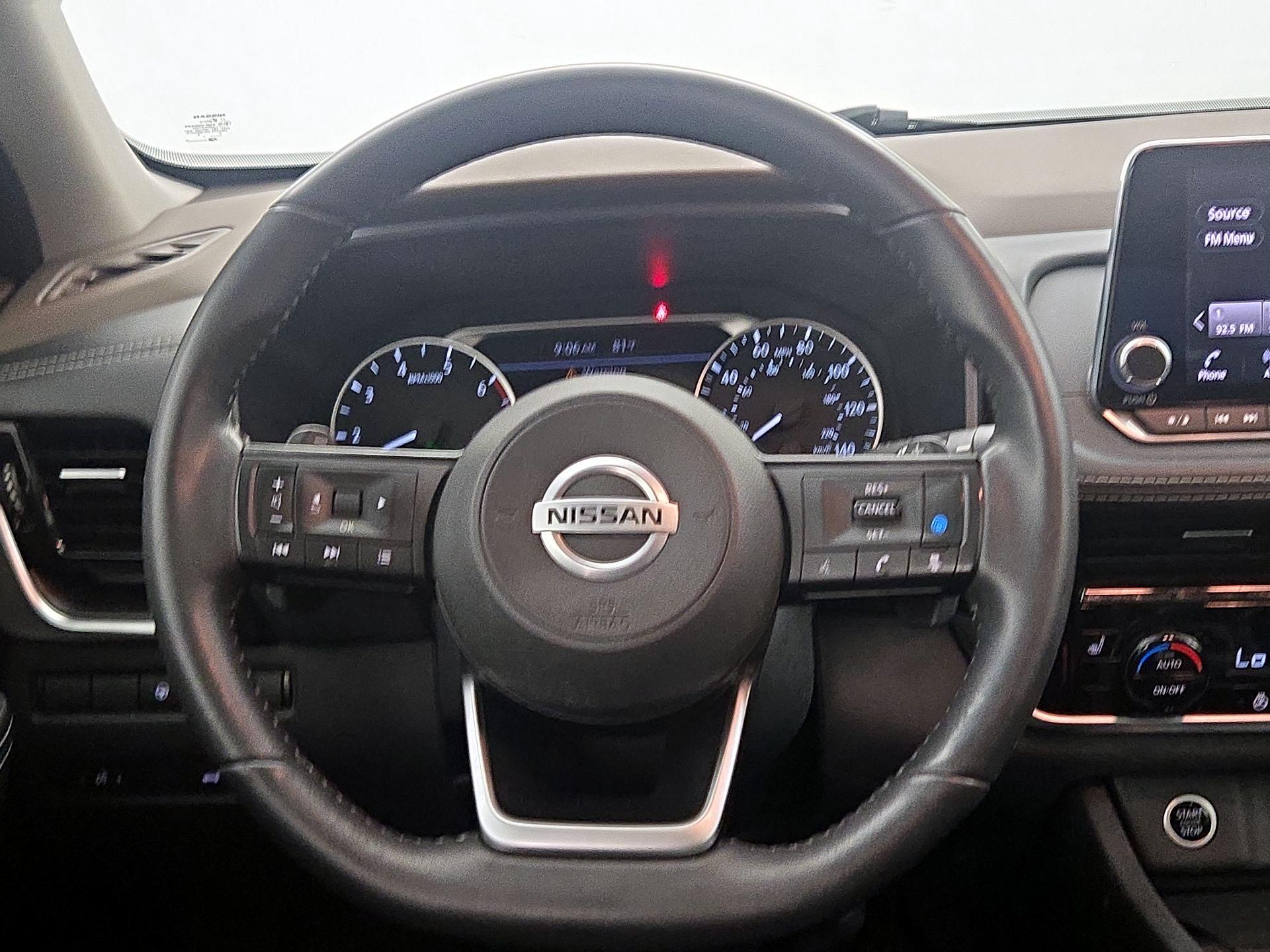 Thumbnail: 2021 Nissan Rogue - 10