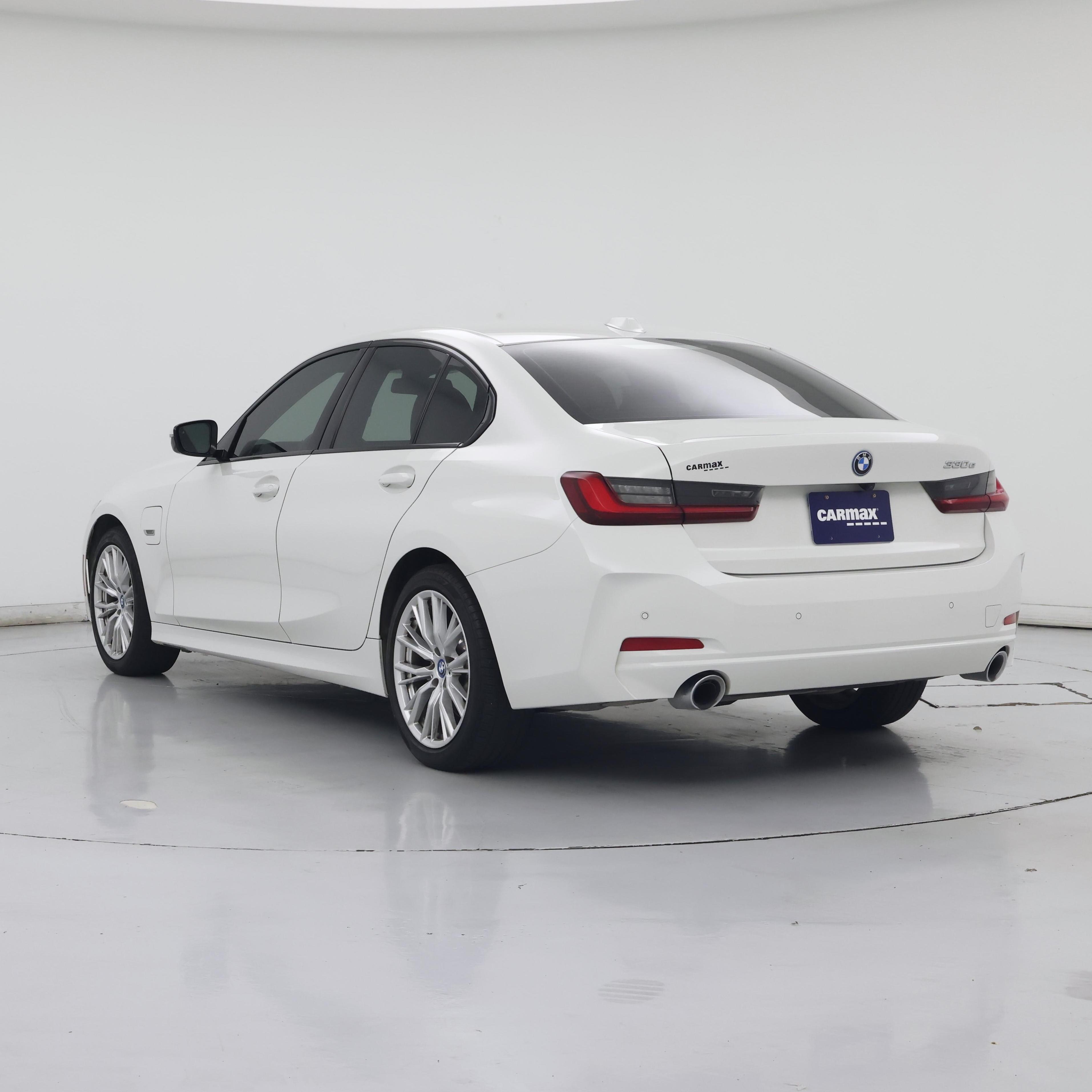 Thumbnail: 2023 BMW 3 Series - 2