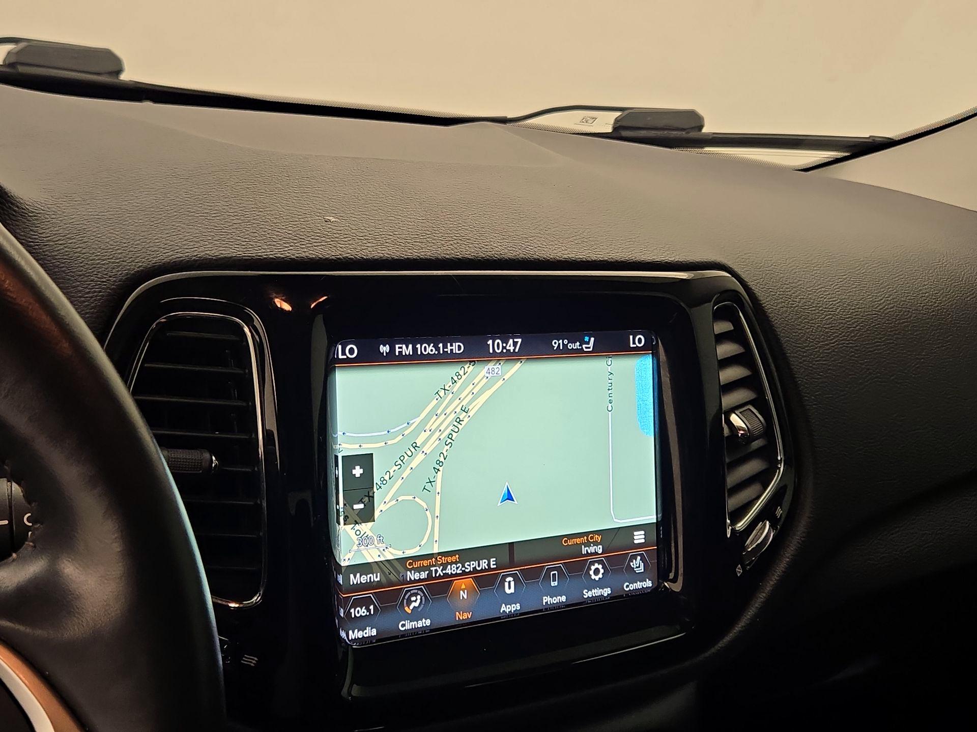 Thumbnail: 2021 Jeep Compass - 14