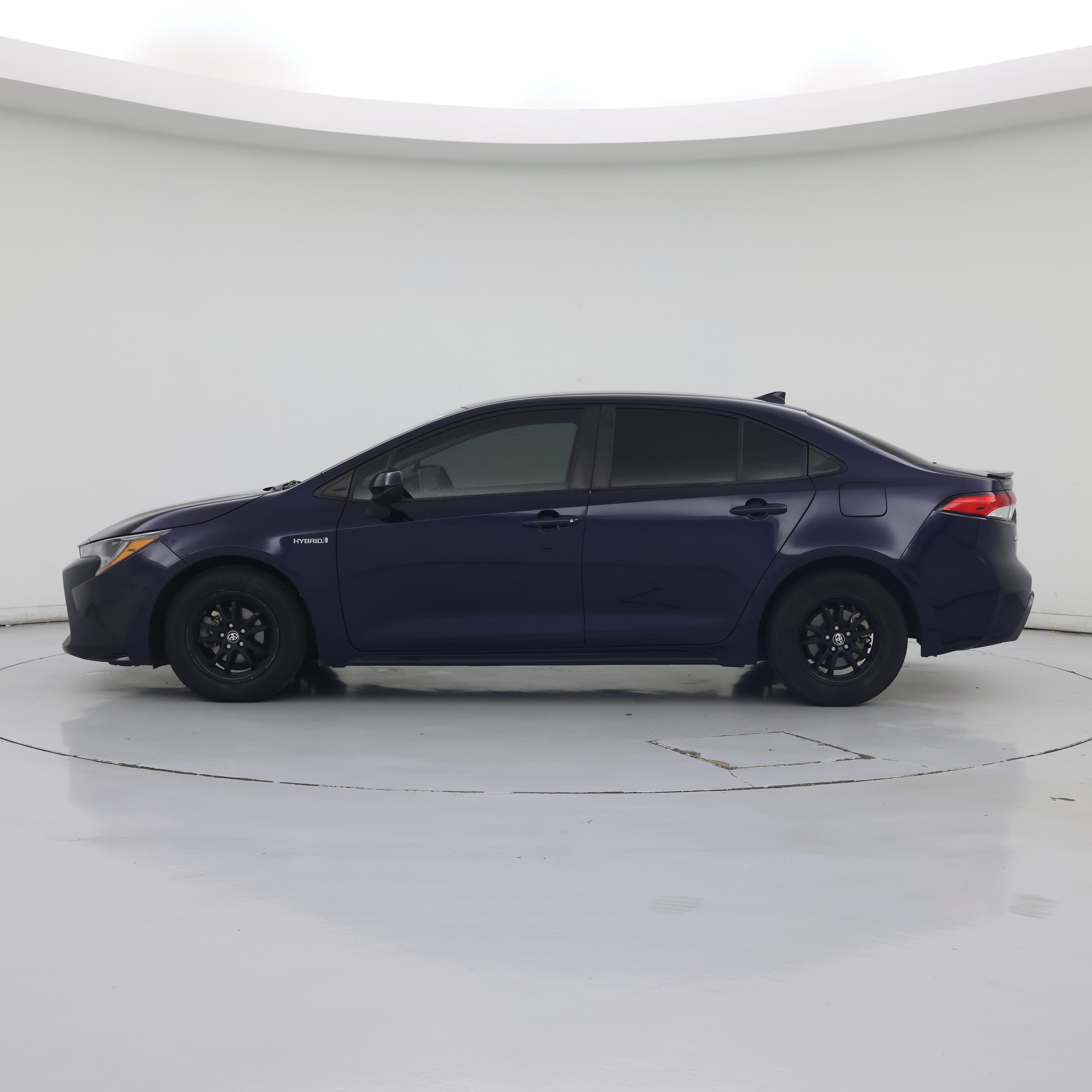 Thumbnail: 2021 Toyota Corolla - 3