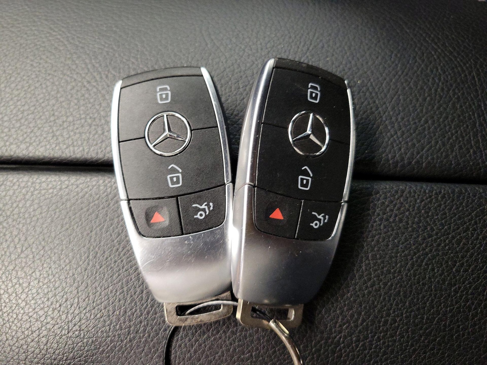 2023 Mercedes-Benz GLC Coupe GLC300 - Photo 24