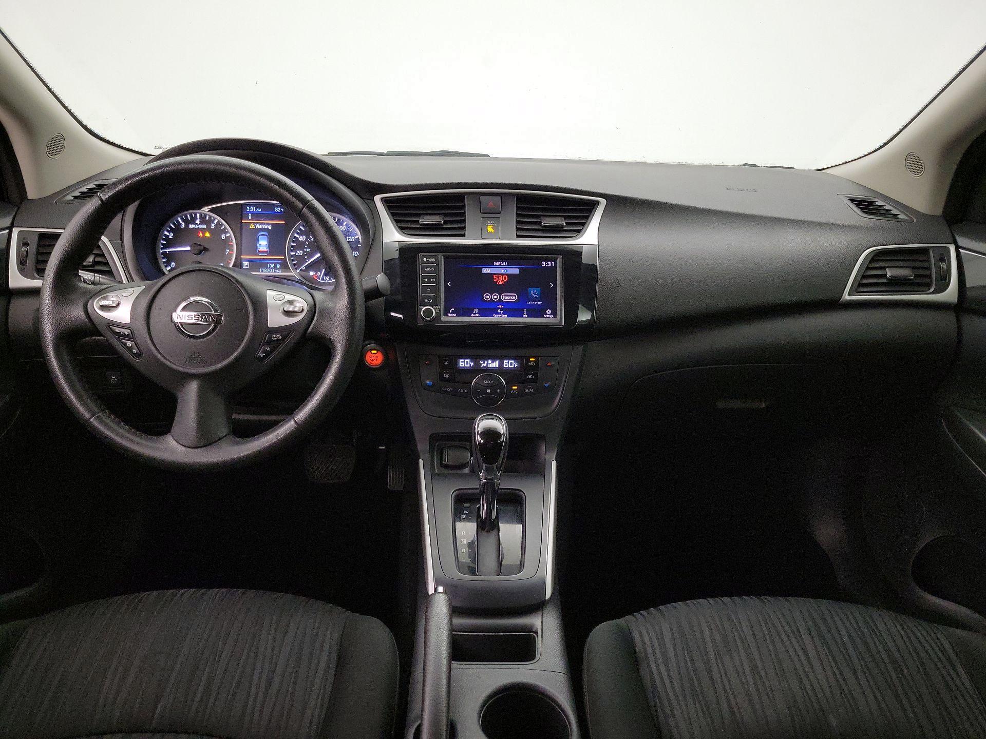 Thumbnail: 2019 Nissan Sentra - 9