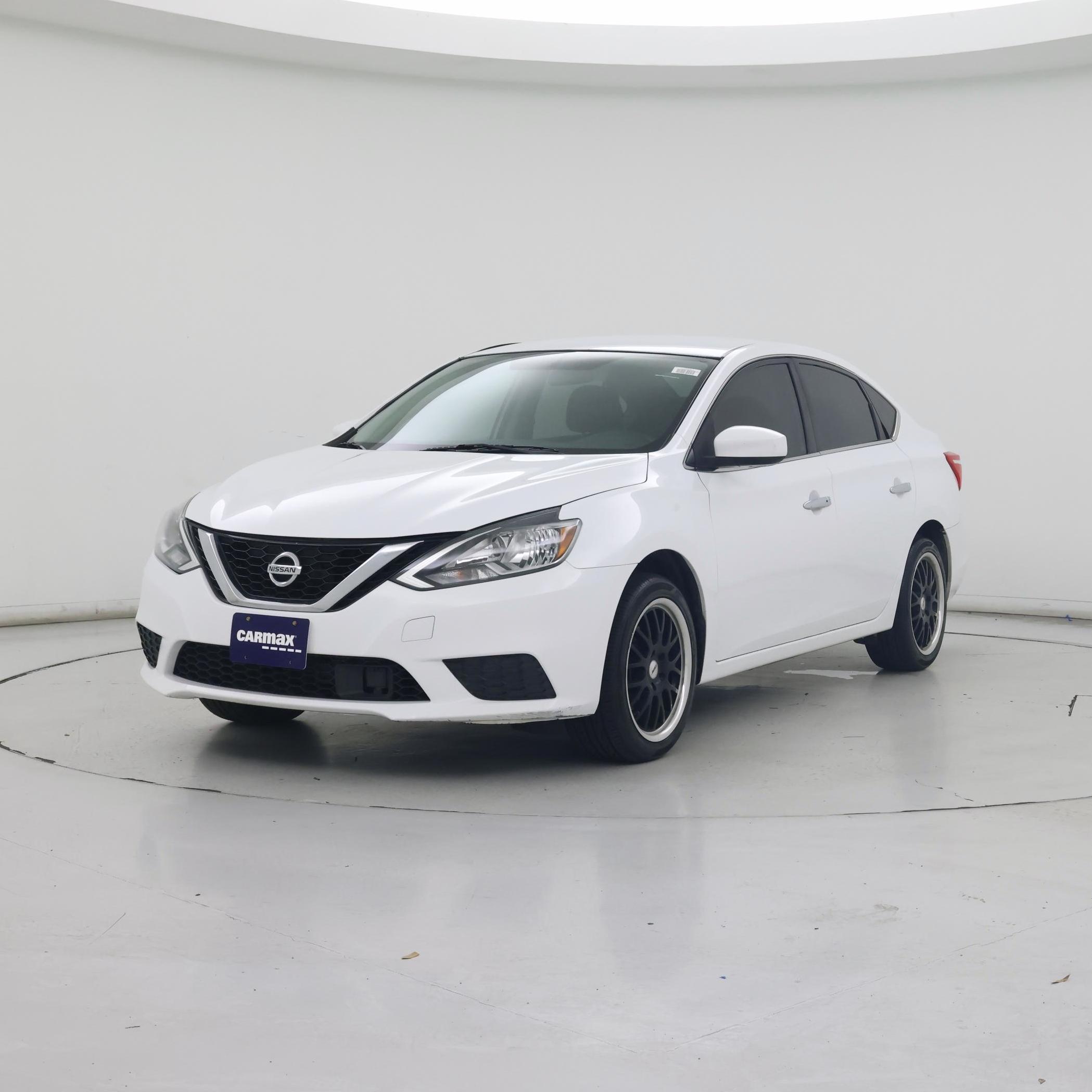 Thumbnail: 2019 Nissan Sentra - 4