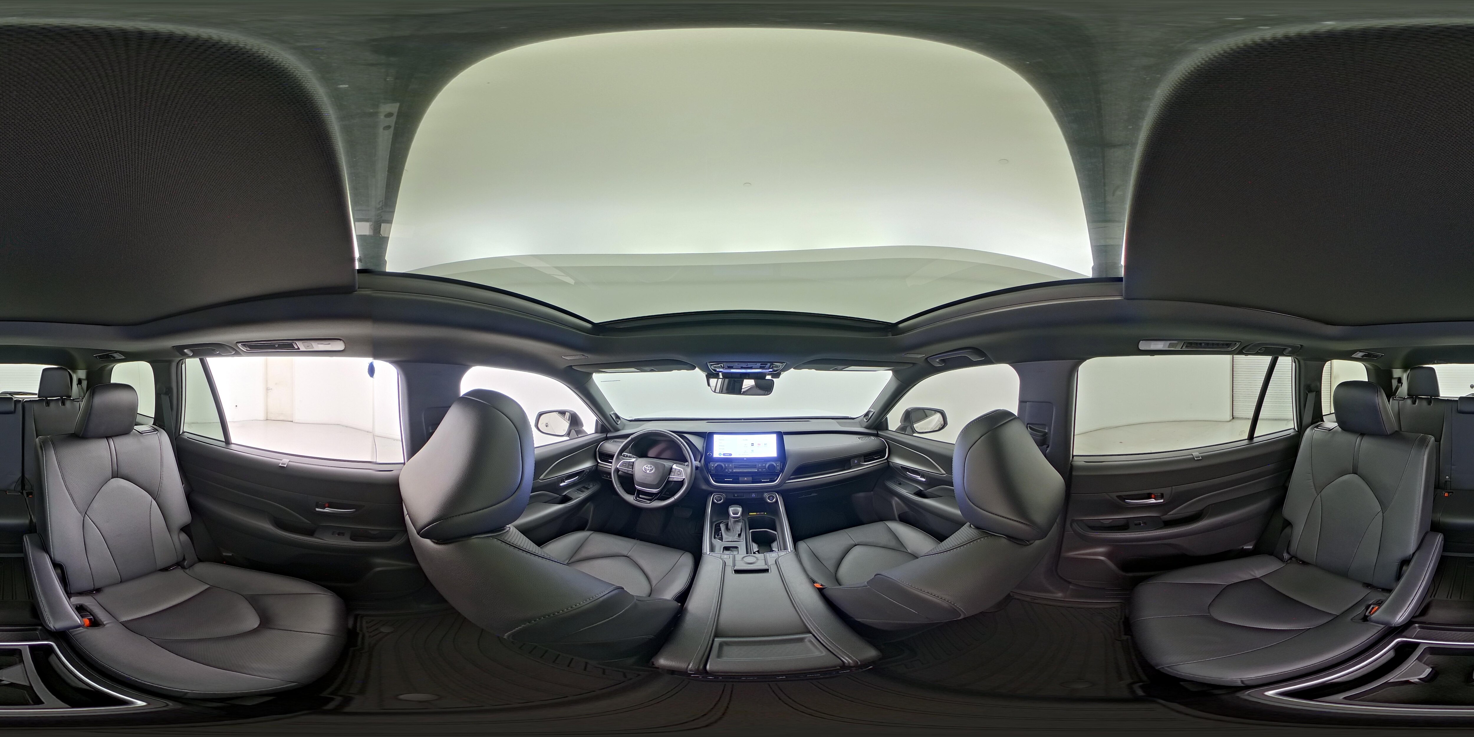 2025 Toyota Grand Highlander Nightshade - Photo 26