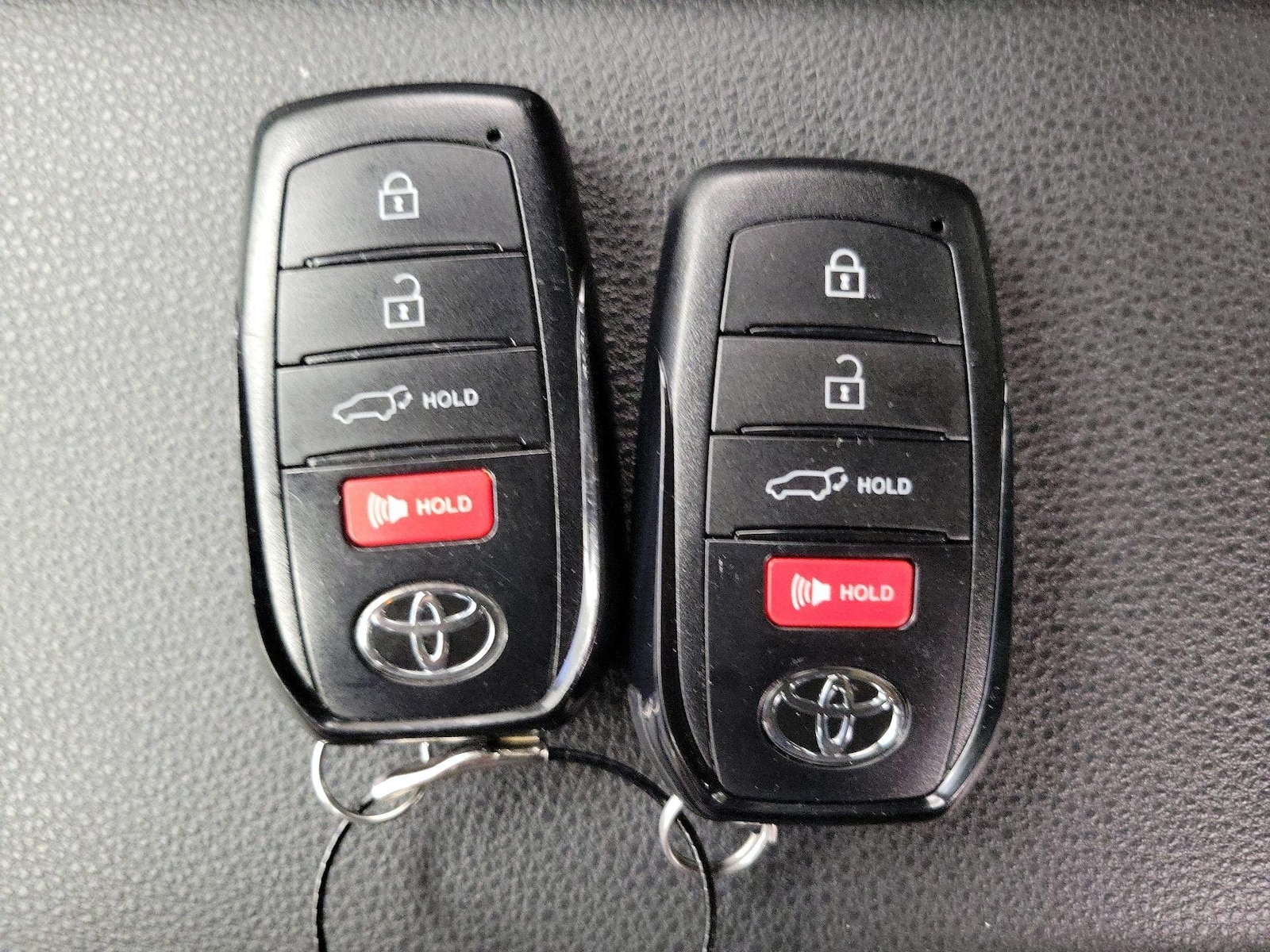 2025 Toyota Grand Highlander Nightshade - Photo 24