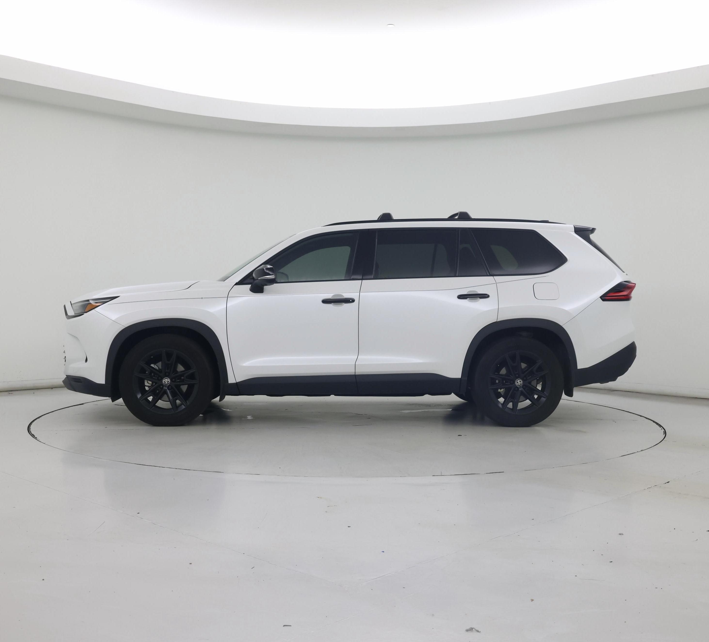 Thumbnail: 2025 Toyota Highlander - 3