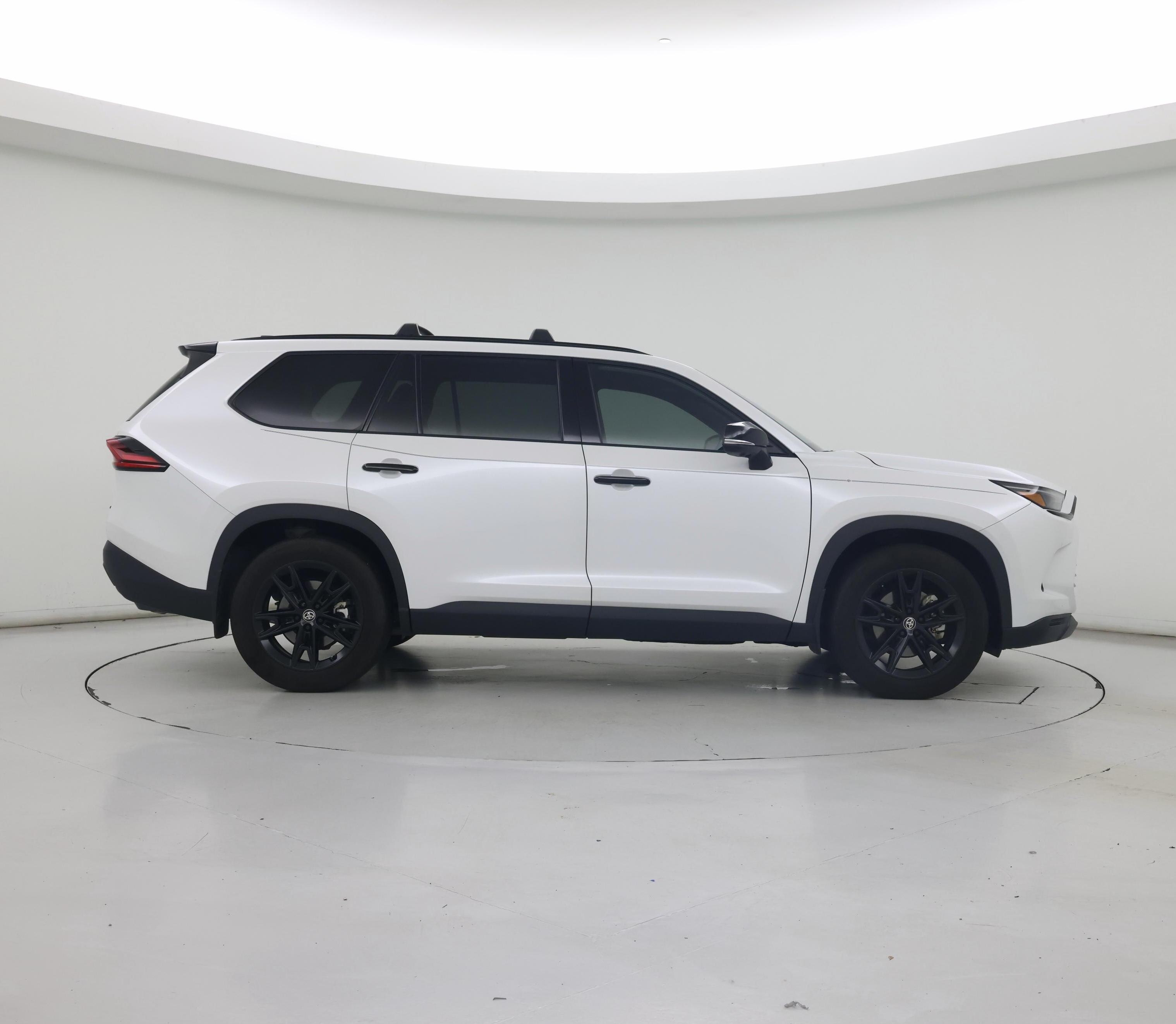 Thumbnail: 2025 Toyota Highlander - 7