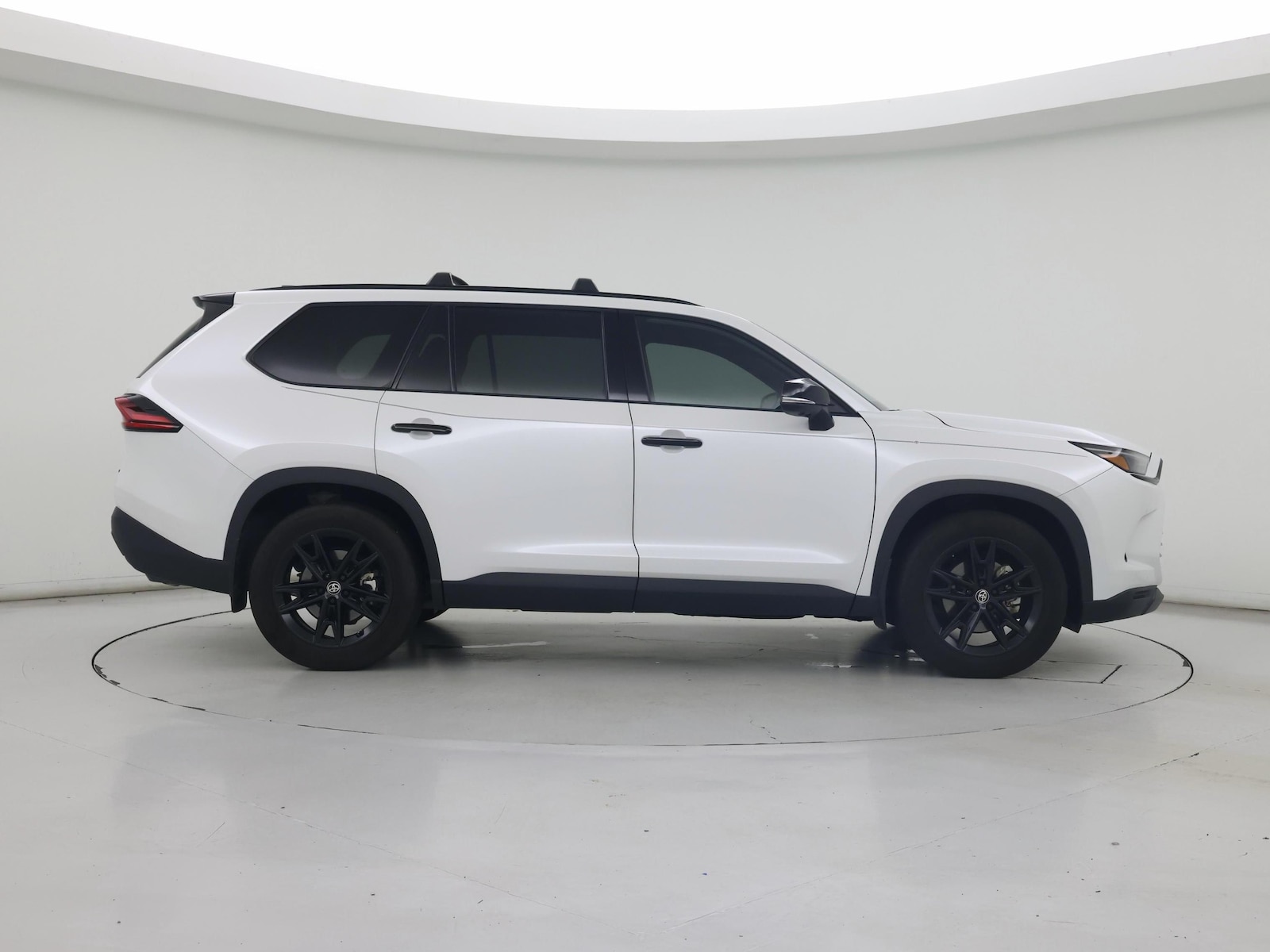 2025 Toyota Grand Highlander Nightshade - Photo 8