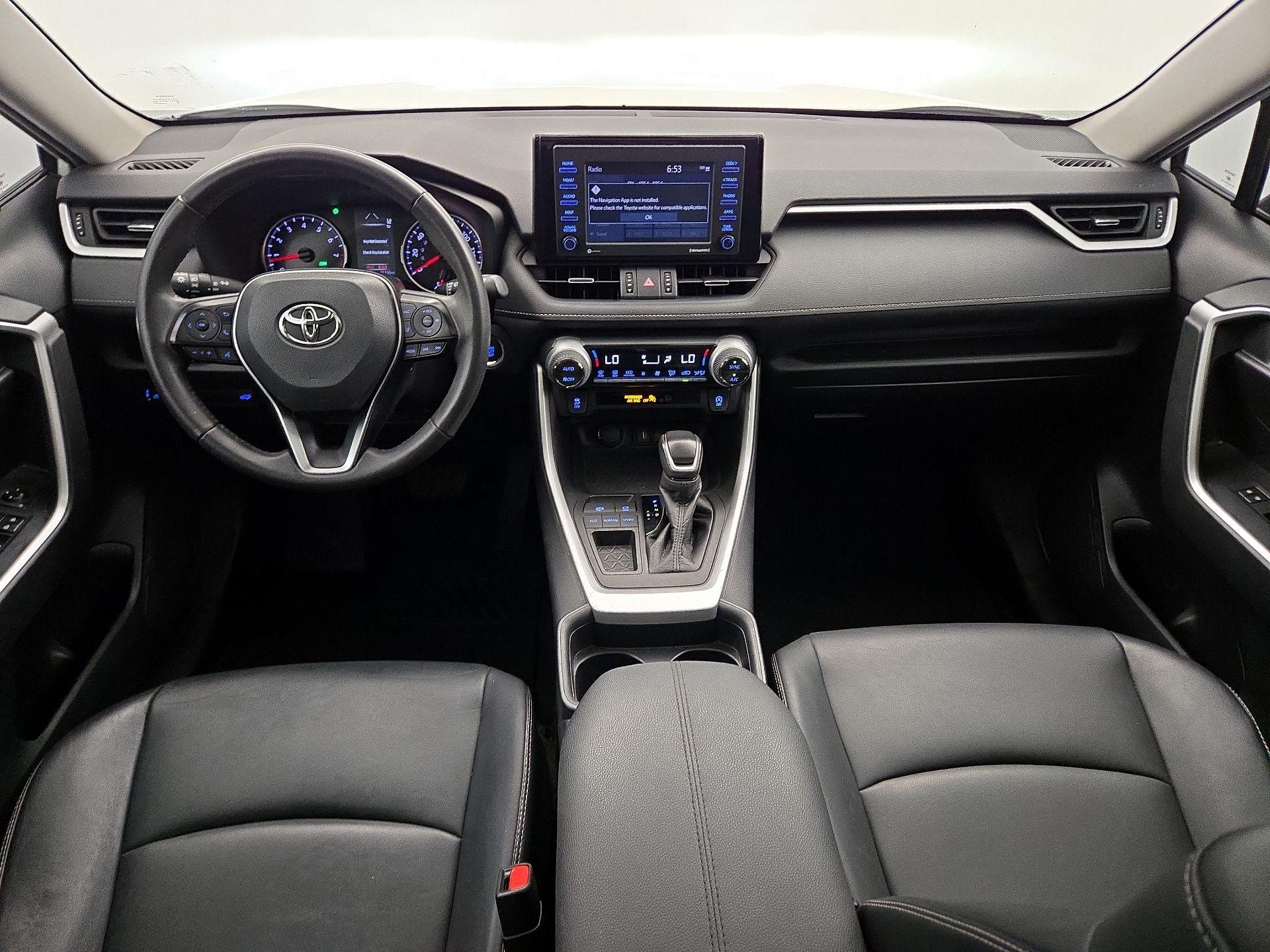 Thumbnail: 2021 Toyota RAV4 - 9
