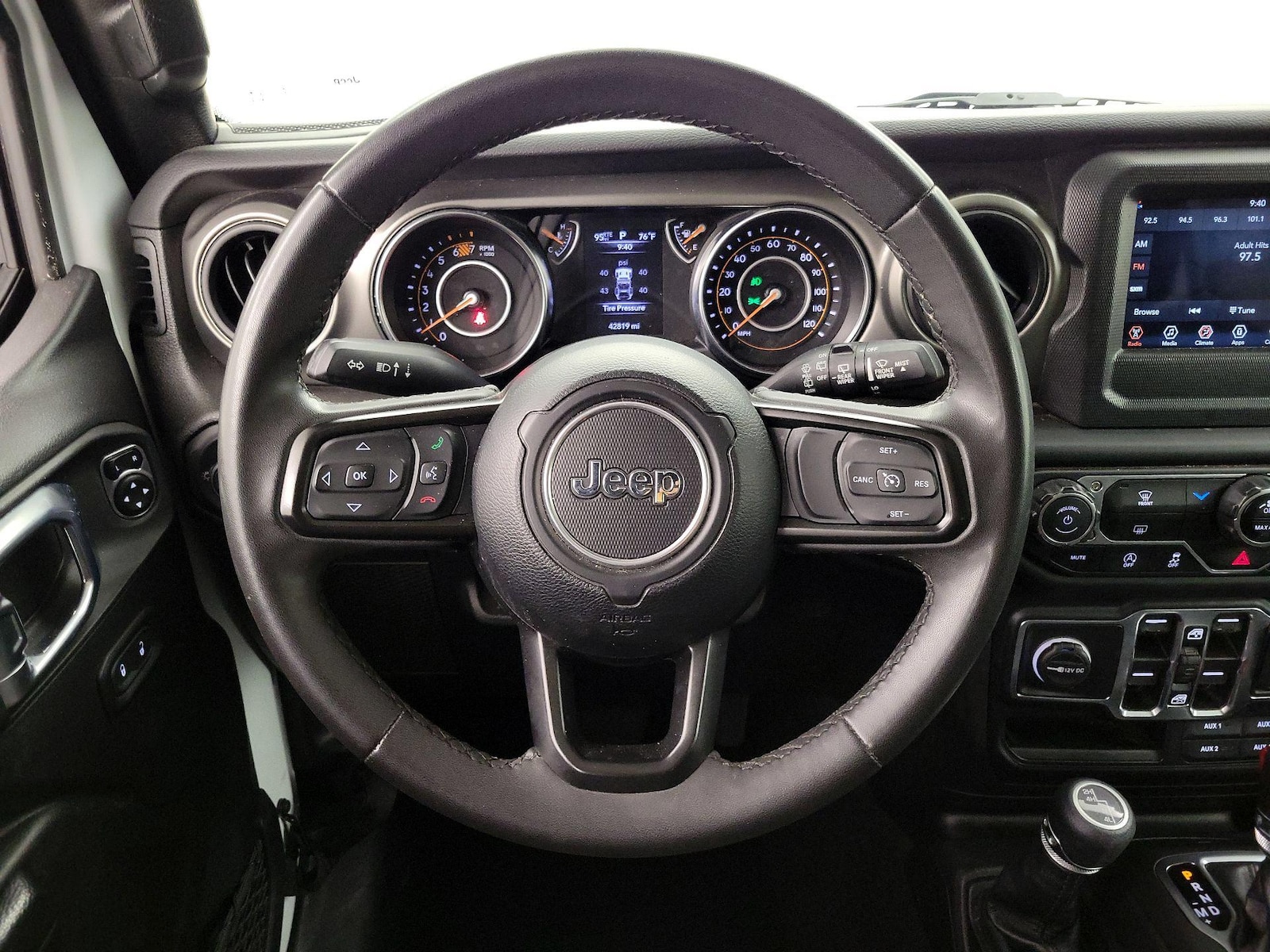 2023 Jeep Wrangler 4-Door Sport S - Photo 11