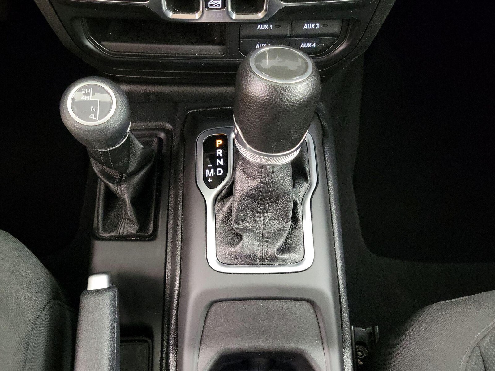 2023 Jeep Wrangler 4-Door Sport S - Photo 18