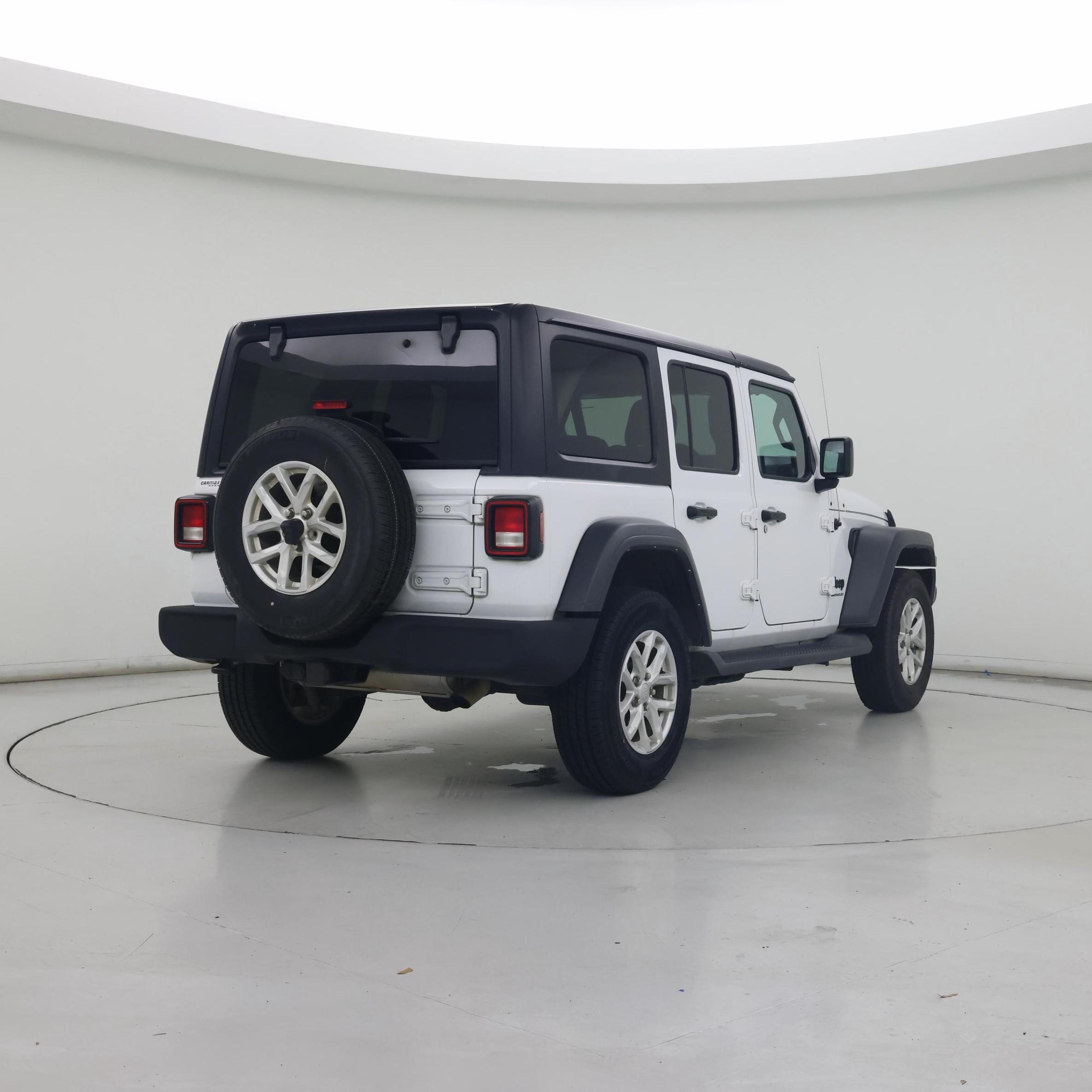 Thumbnail: 2023 Jeep Wrangler - 8