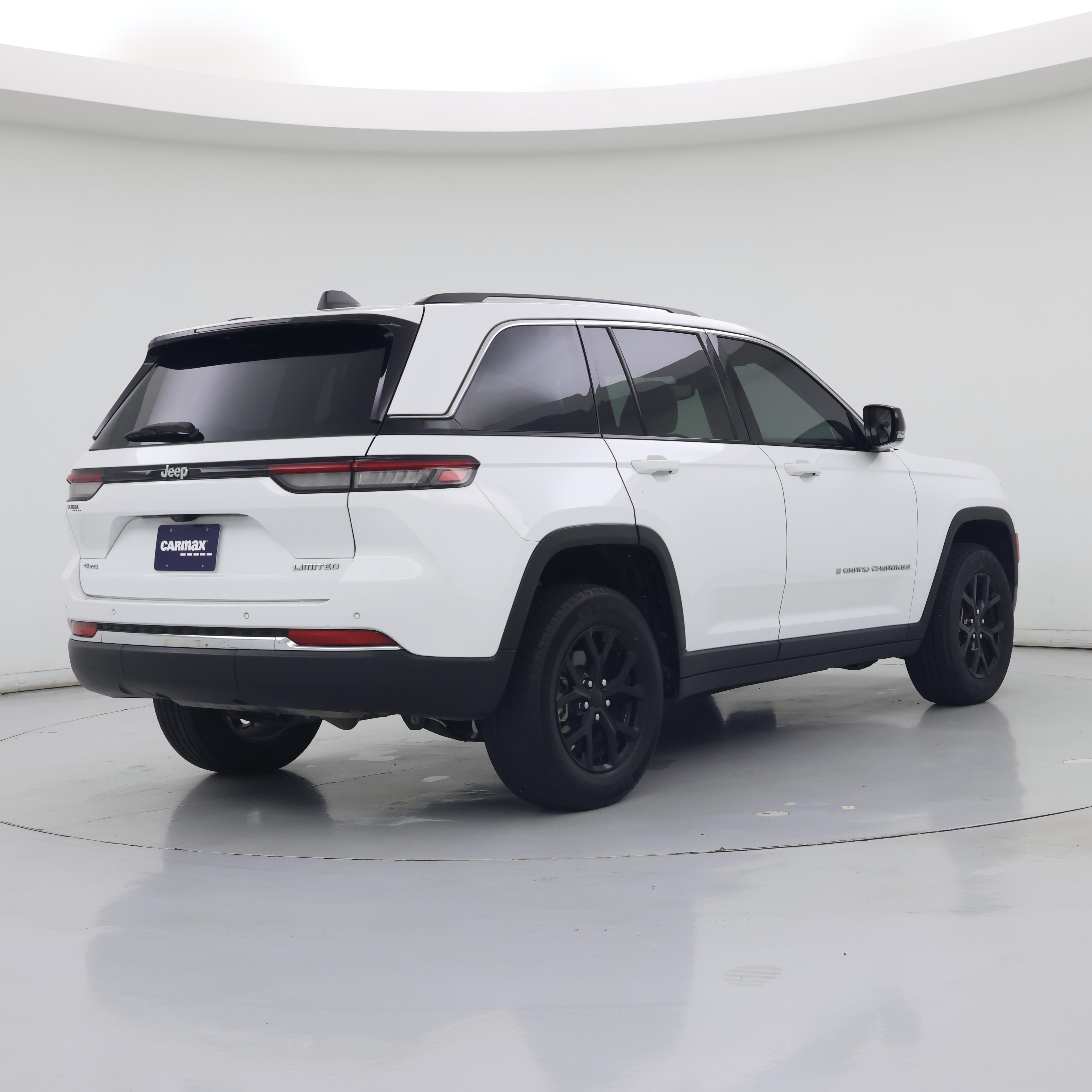 Thumbnail: 2022 Jeep Grand Cherokee - 8