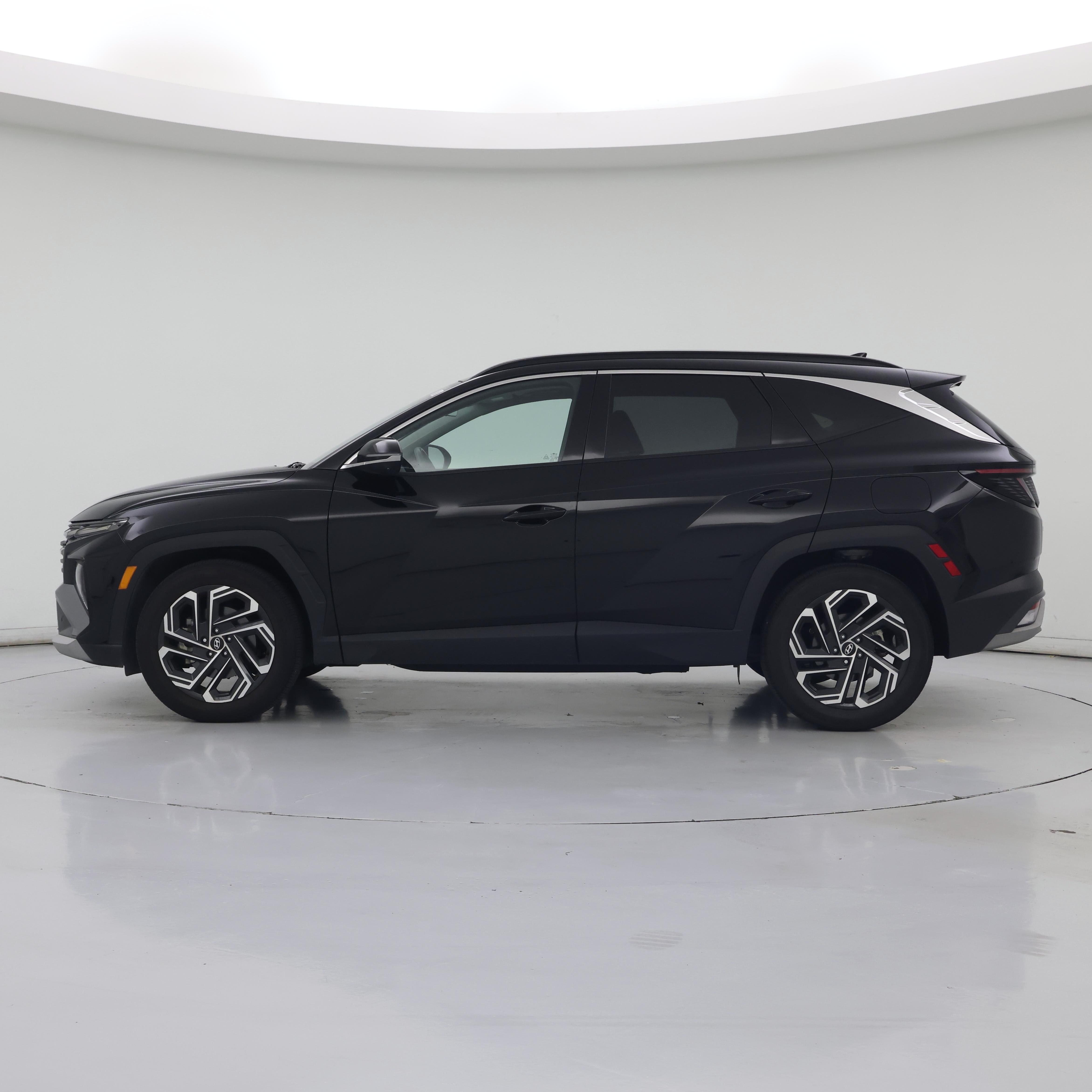 Thumbnail: 2025 Hyundai Tucson - 3