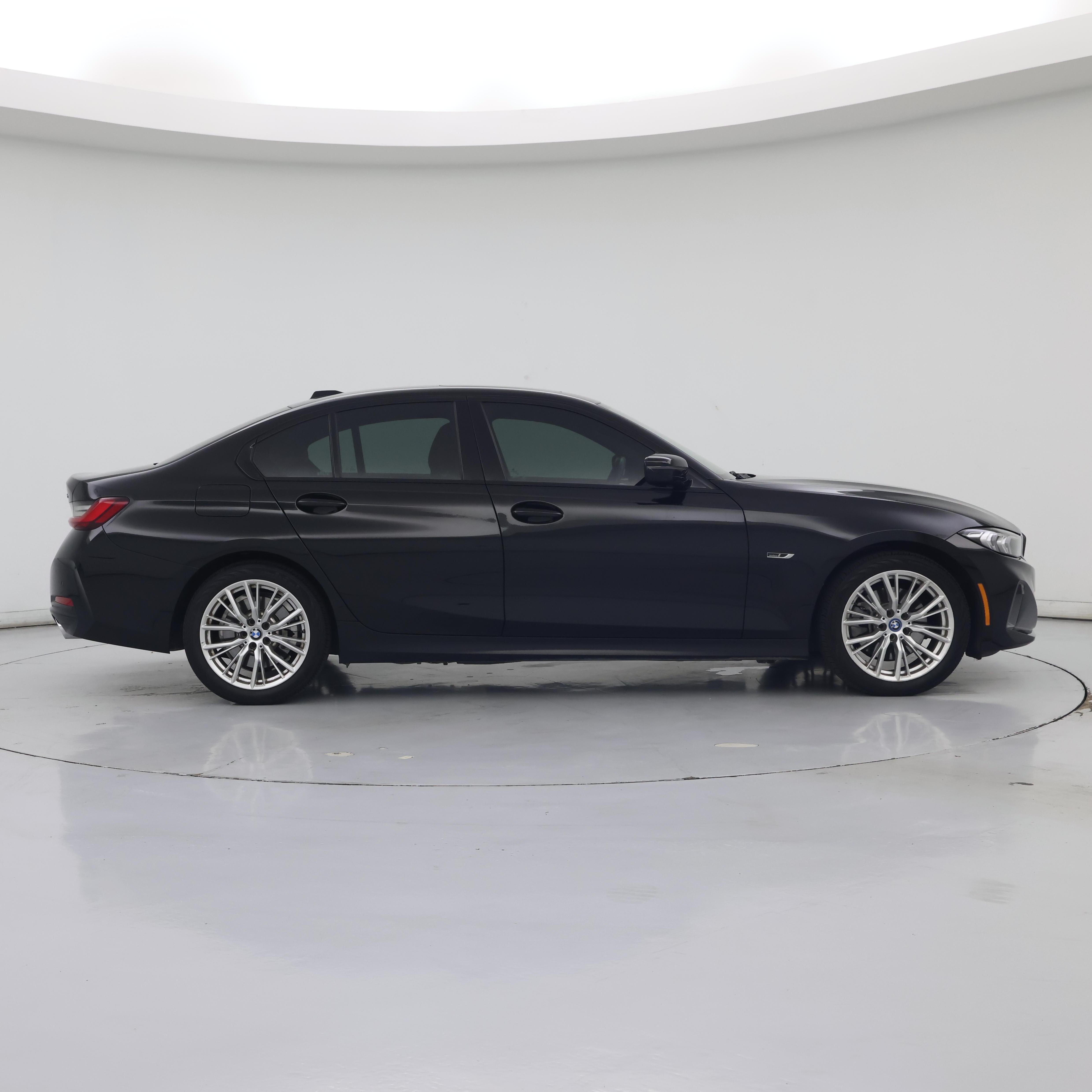 Thumbnail: 2023 BMW 3 Series - 7