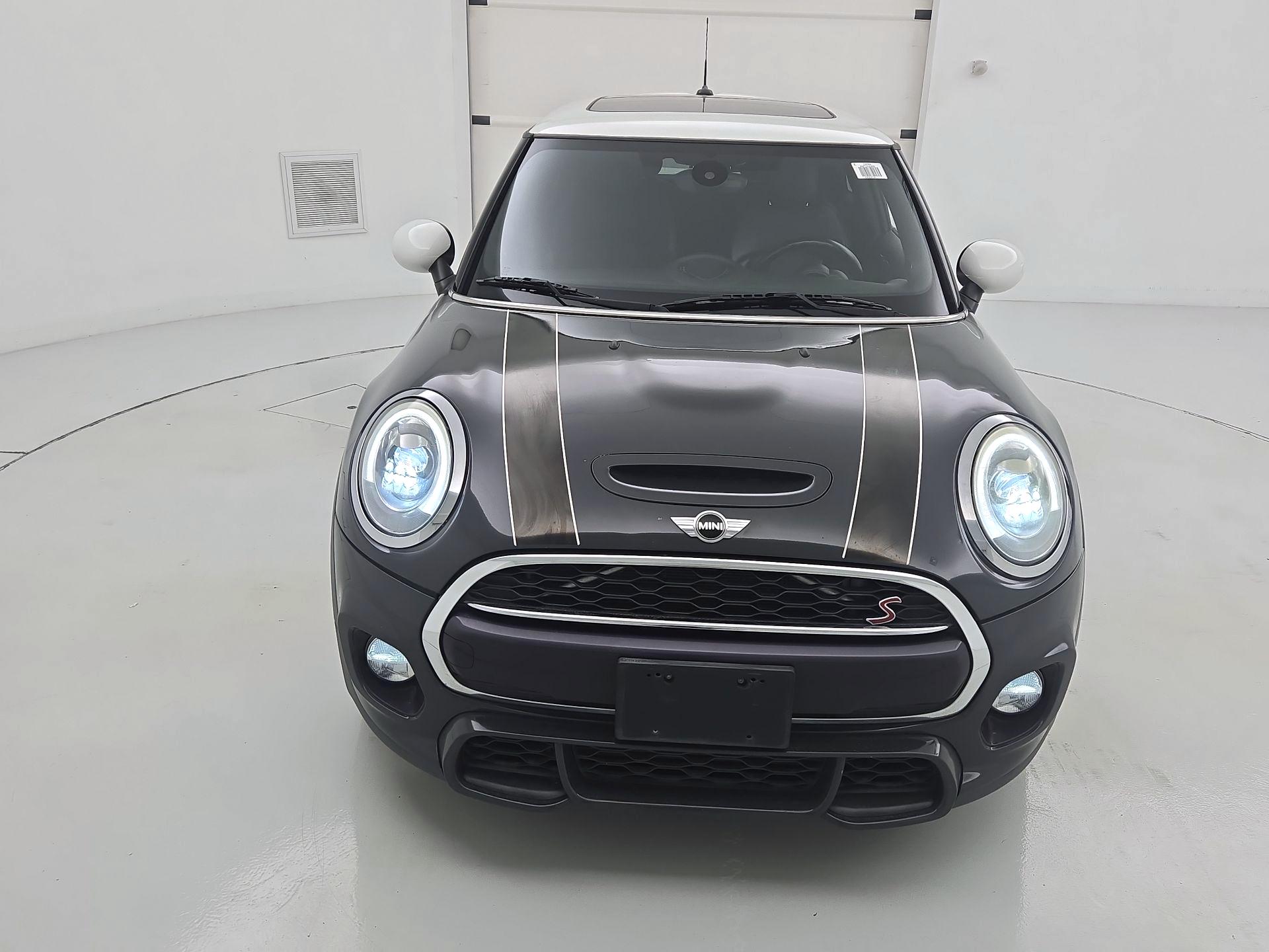Thumbnail: 2018 MINI Cooper Hardtop - 2