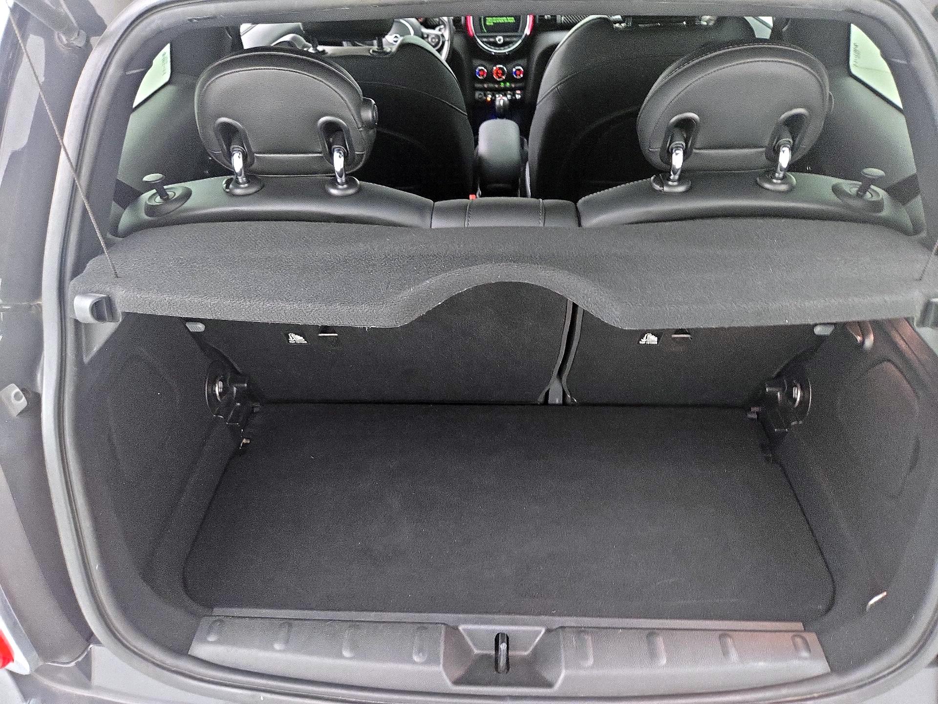 Thumbnail: 2018 MINI Cooper Hardtop - 19