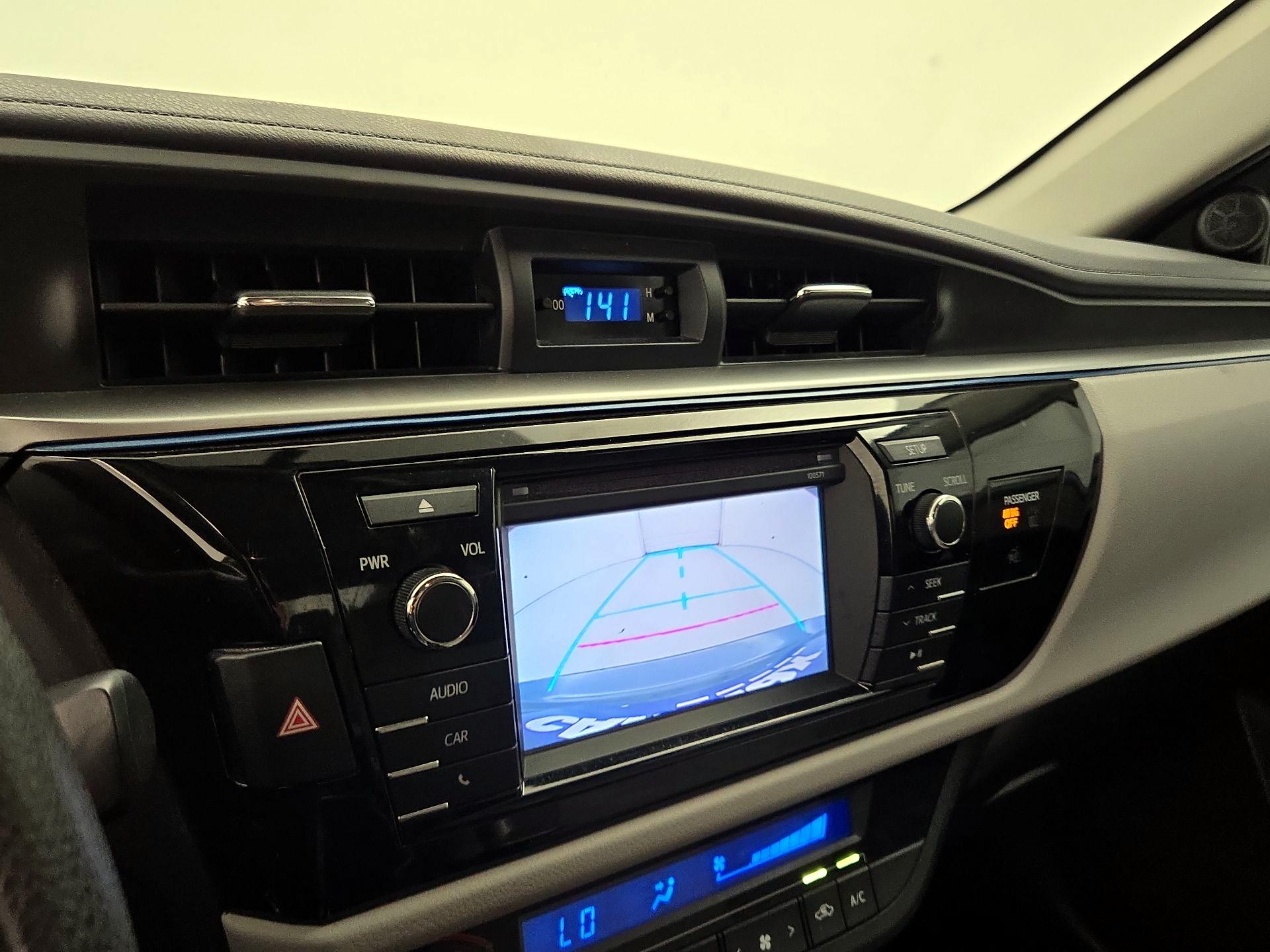Thumbnail: 2016 Toyota Corolla - 14