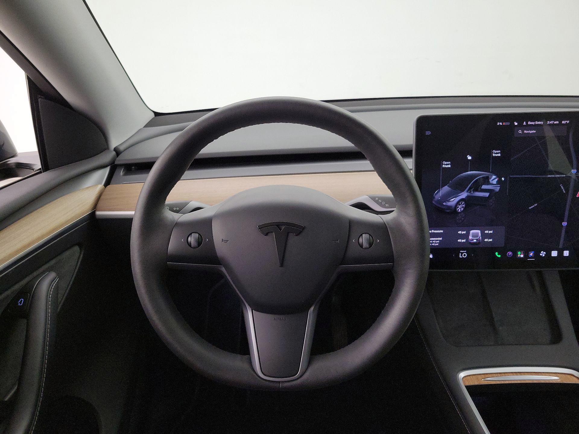 Thumbnail: 2023 Tesla Model Y - 10