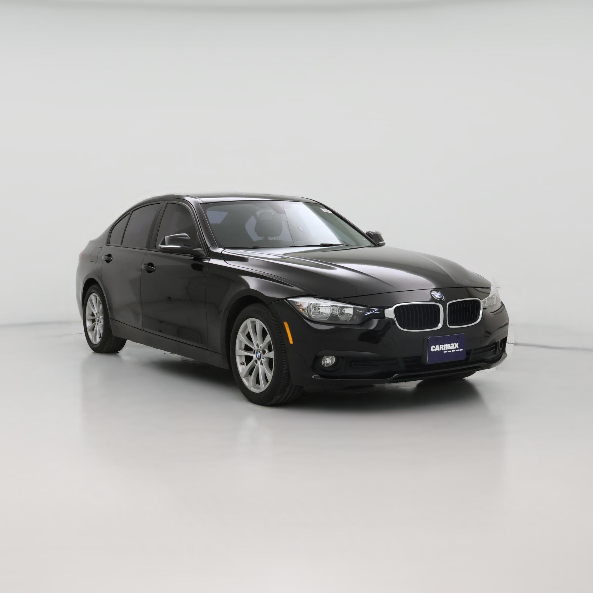 Thumbnail: 2017 BMW 3 Series - 1