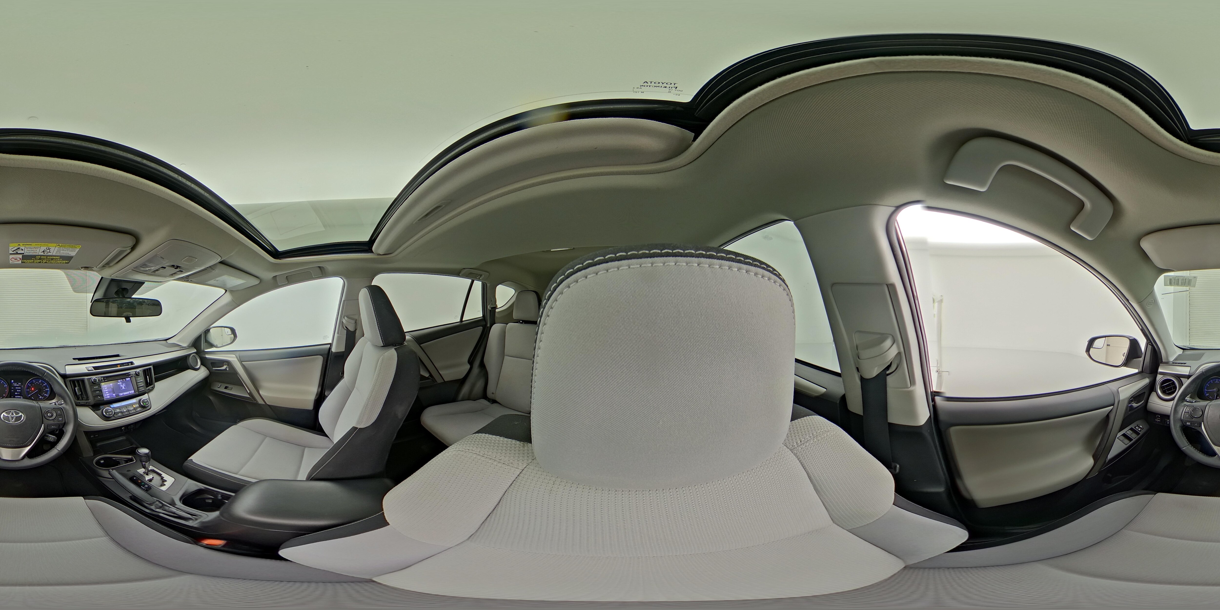 2018 Toyota RAV4 XLE - Photo 27