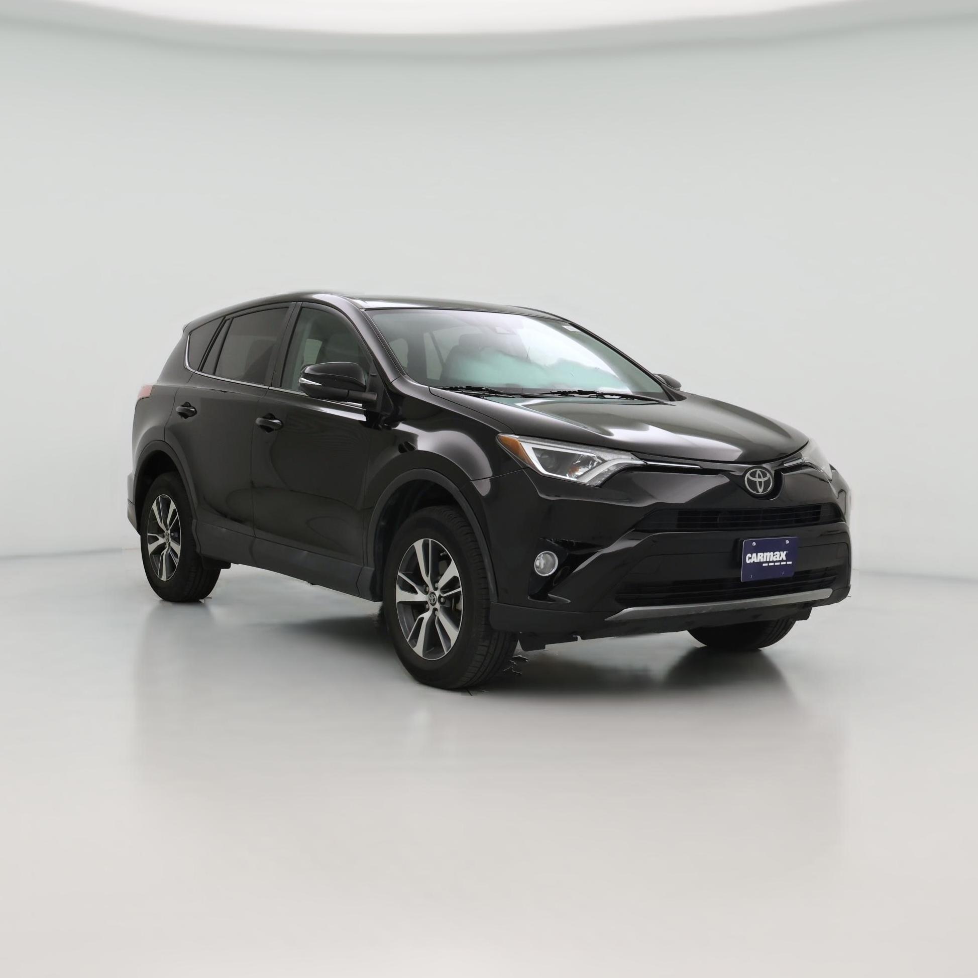 Thumbnail: 2018 Toyota RAV4 - 1