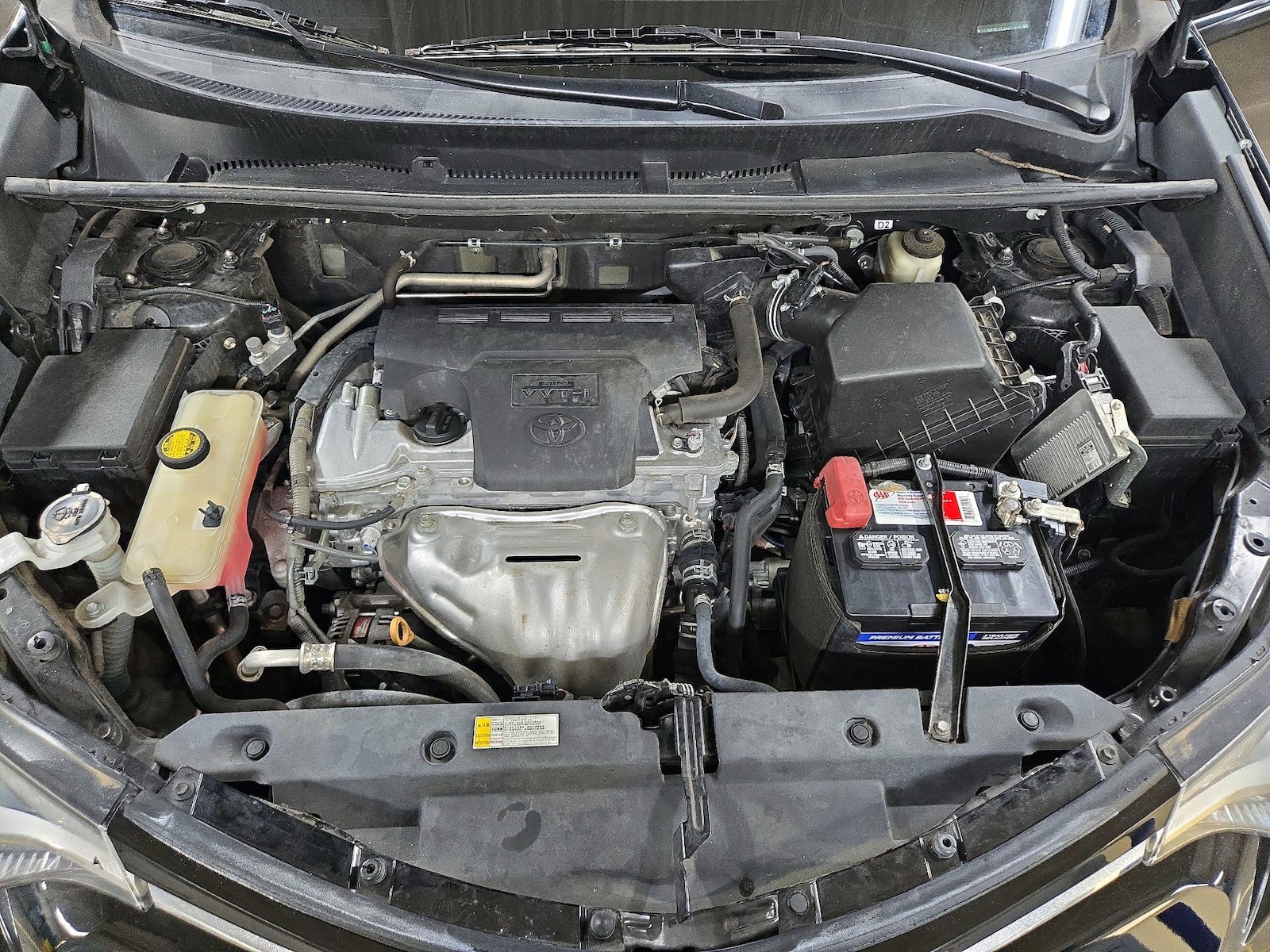 2018 Toyota RAV4 XLE - Photo 23