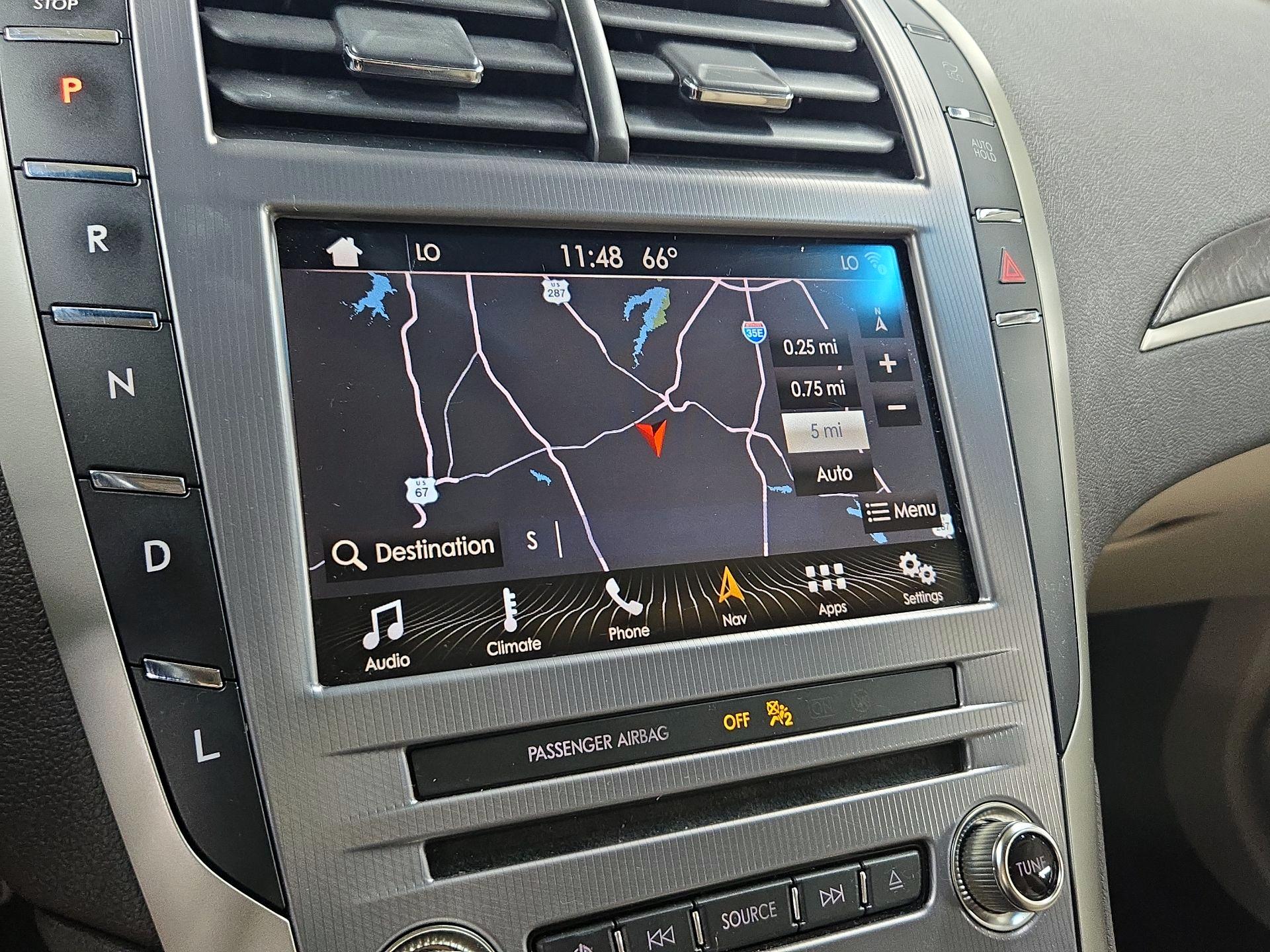 Thumbnail: 2019 Lincoln MKZ - 14