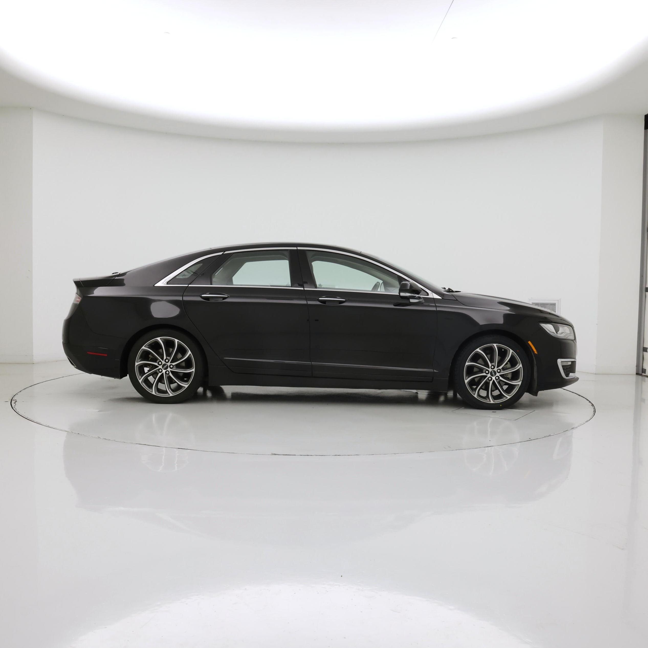 Thumbnail: 2019 Lincoln MKZ - 7