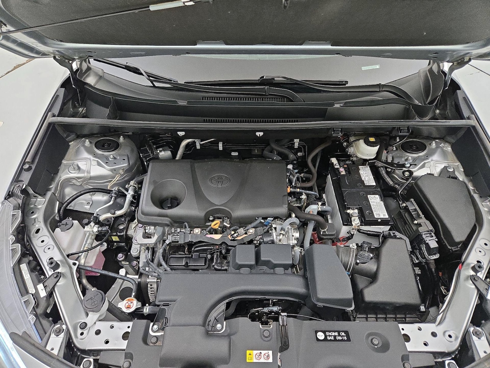 2024 Toyota RAV4 XLE Premium - Photo 23