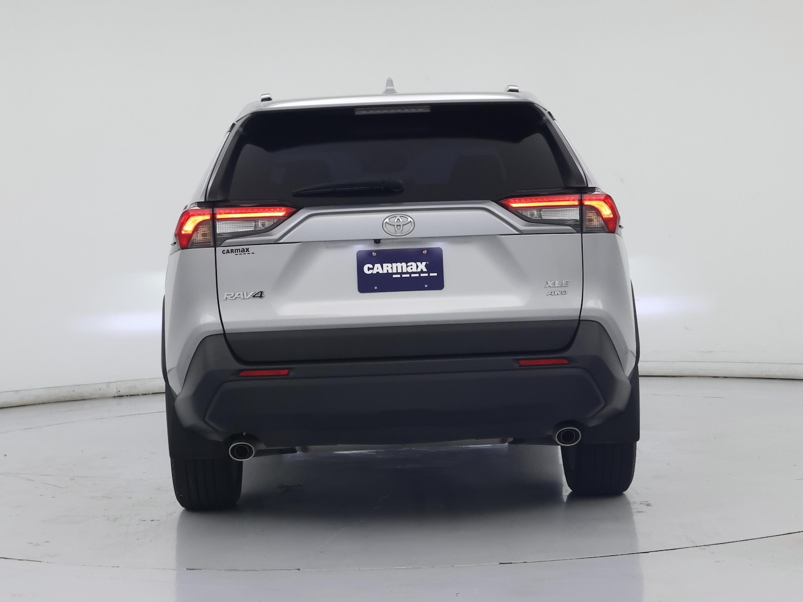 2024 Toyota RAV4 XLE Premium - Photo 7