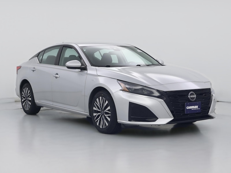 2023 Nissan Altima SV