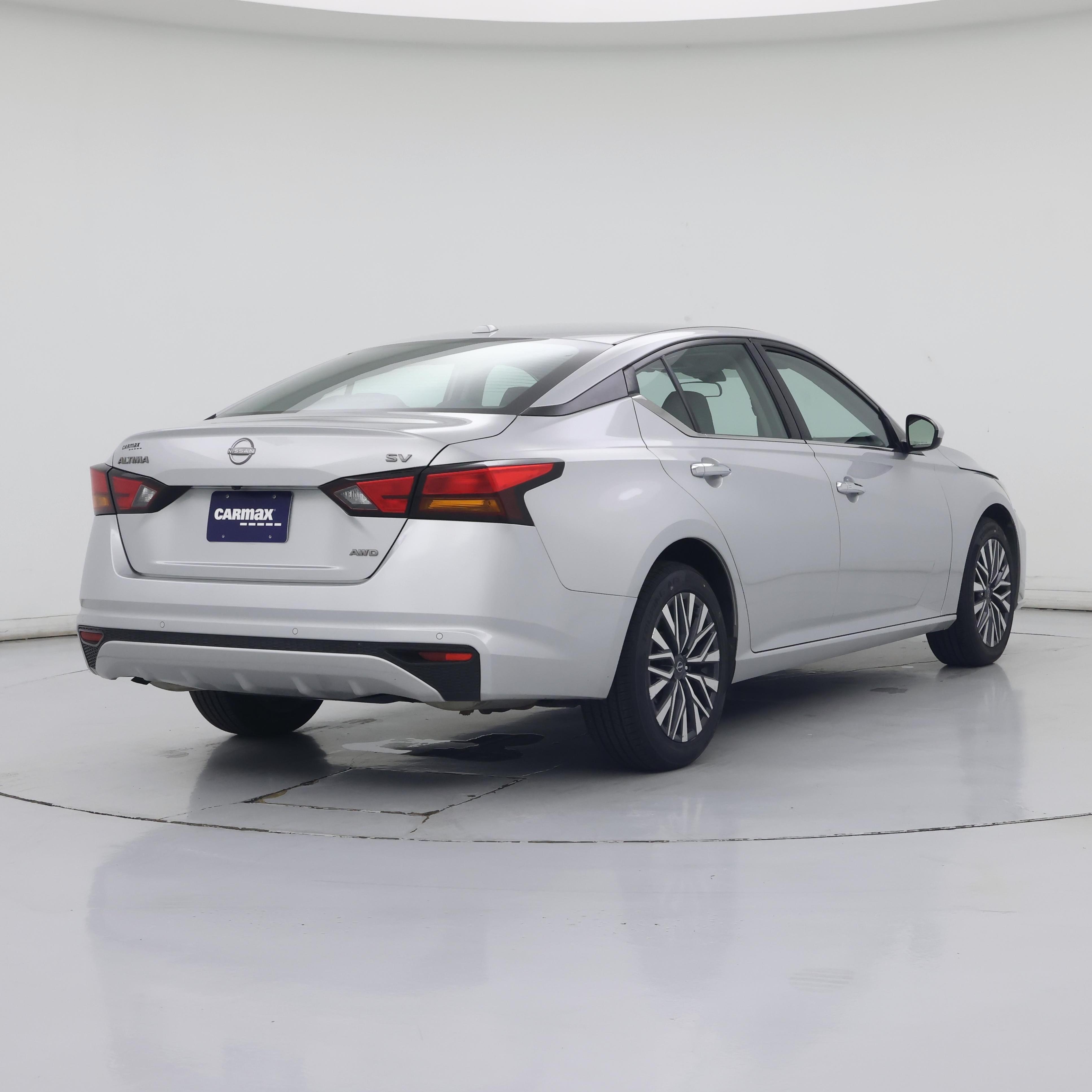 Thumbnail: 2023 Nissan Altima - 8