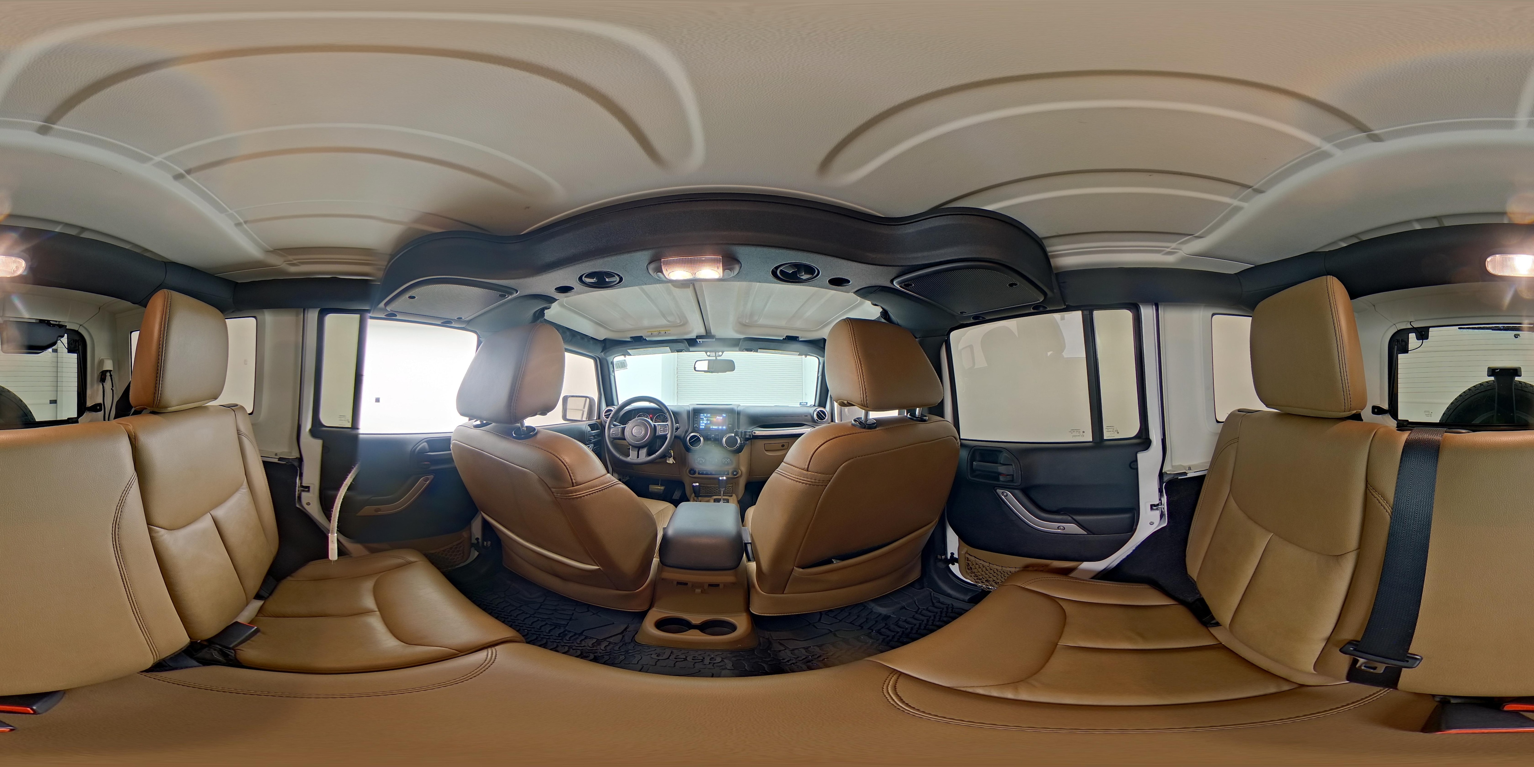 2015 Jeep Wrangler Unlimited Sahara - Photo 23