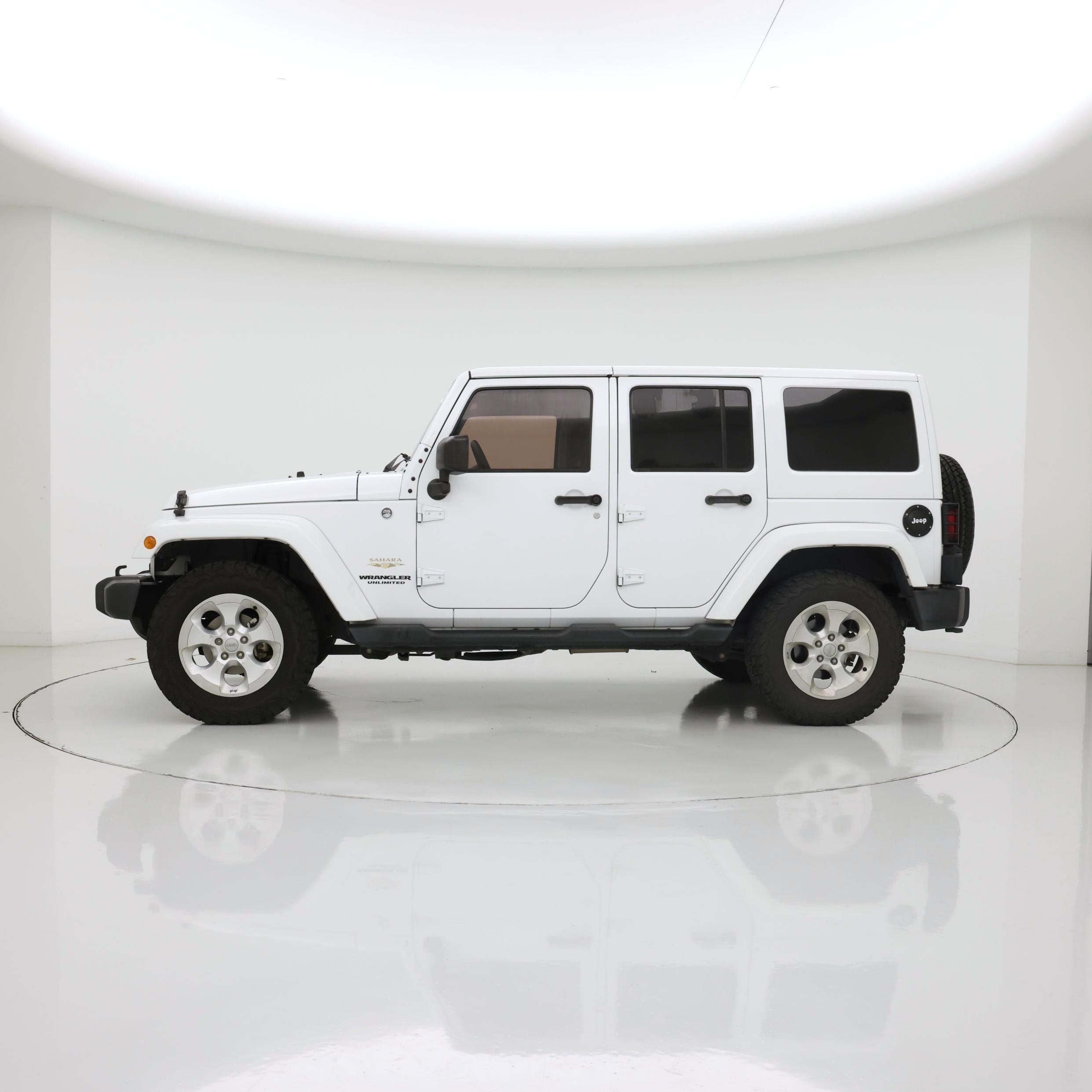 Thumbnail: 2015 Jeep Wrangler - 3