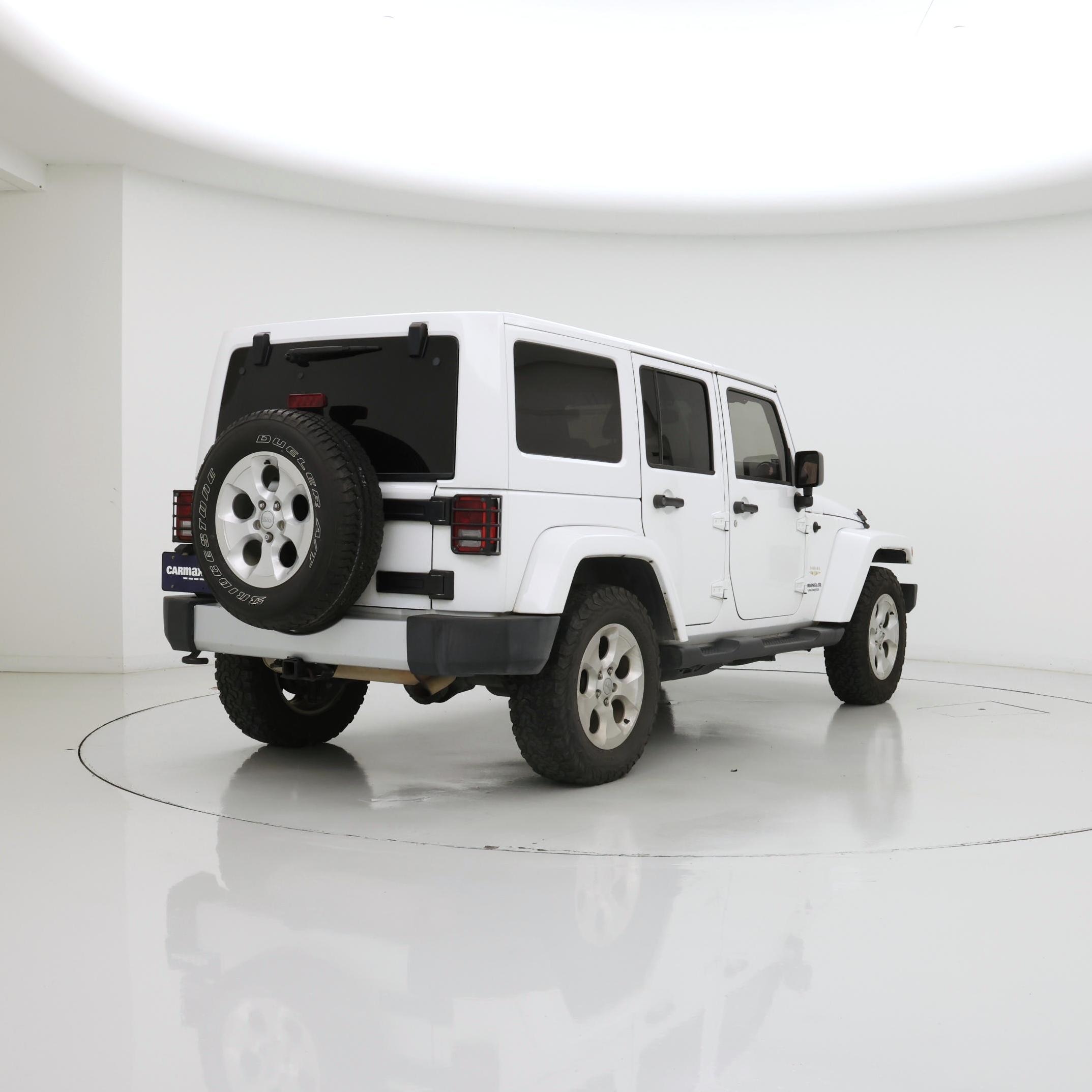 Thumbnail: 2015 Jeep Wrangler - 8
