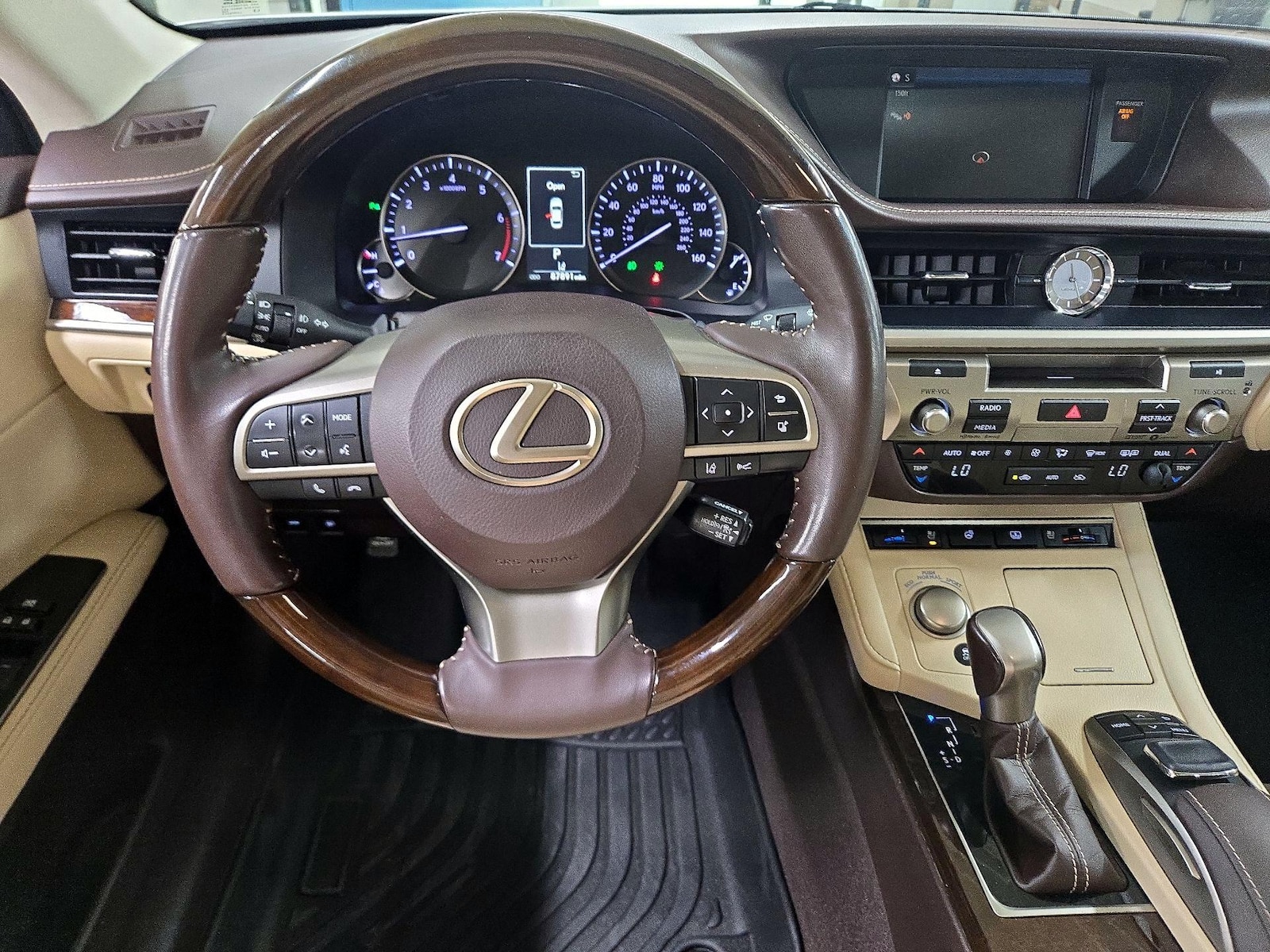 2018 Lexus ES 350 - Photo 11
