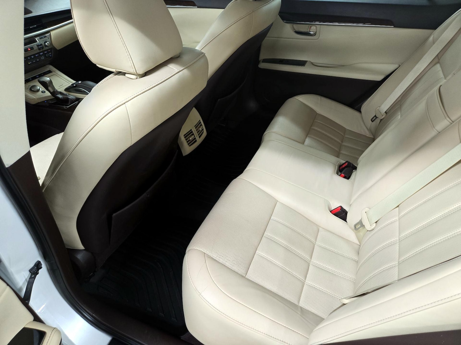2018 Lexus ES 350 - Photo 22