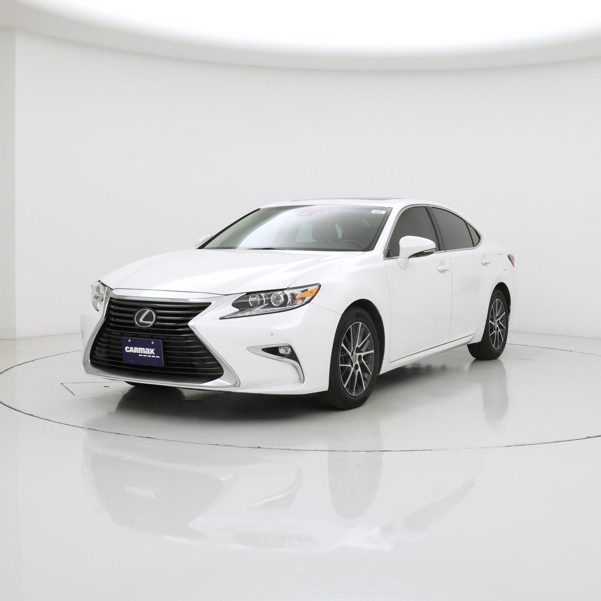 Thumbnail: 2018 Lexus ES - 4