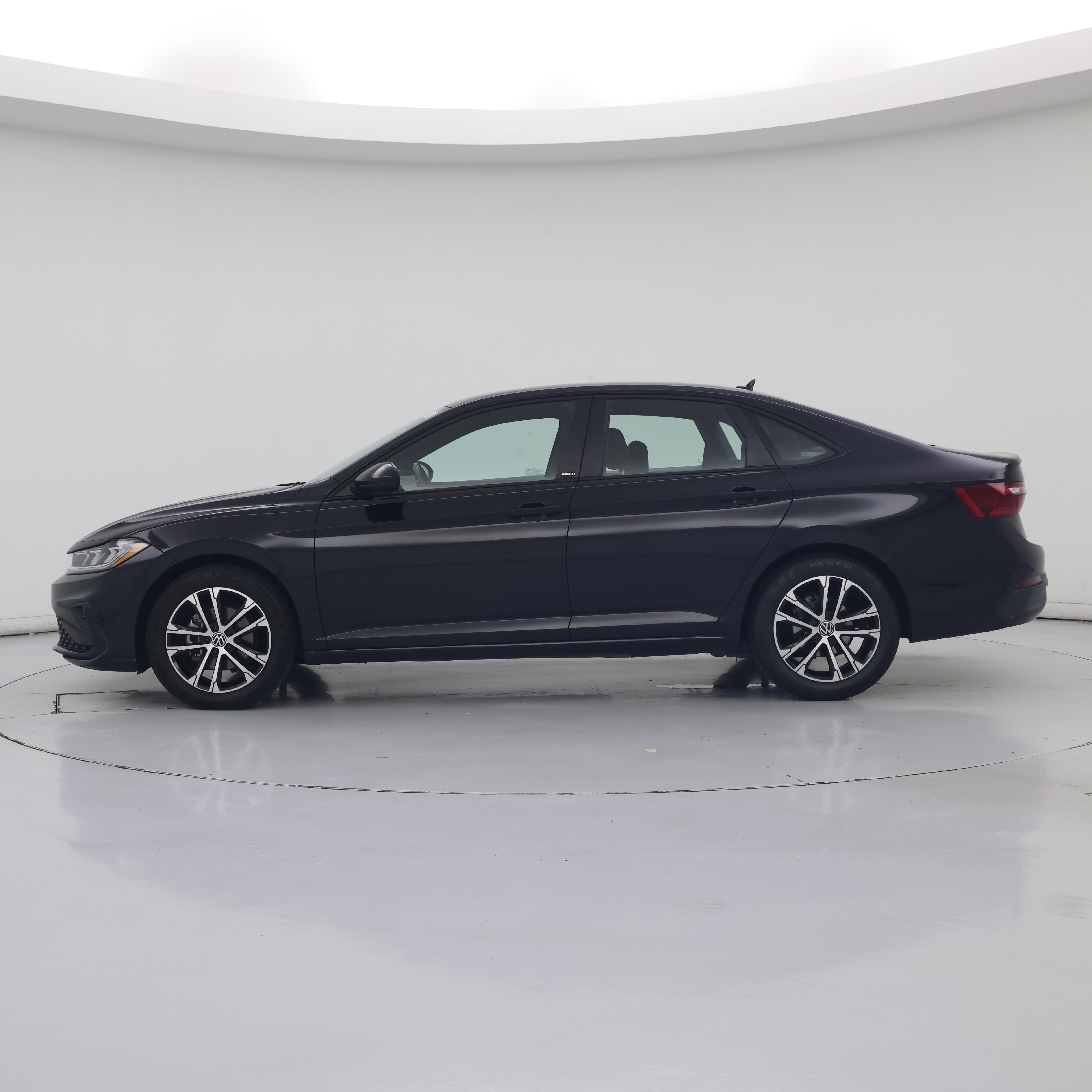 Thumbnail: 2025 Volkswagen Jetta - 3